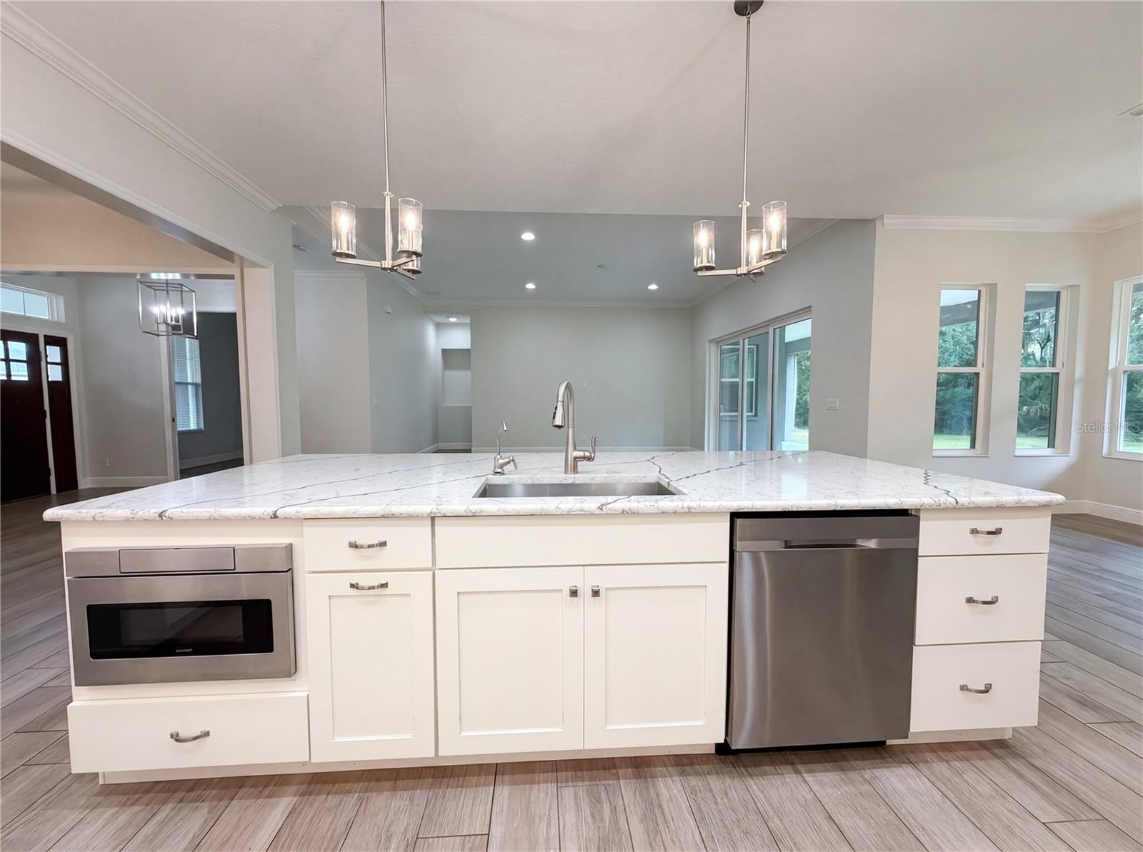 401 RIVER BED CT, WIMAUMA, FL, 33598