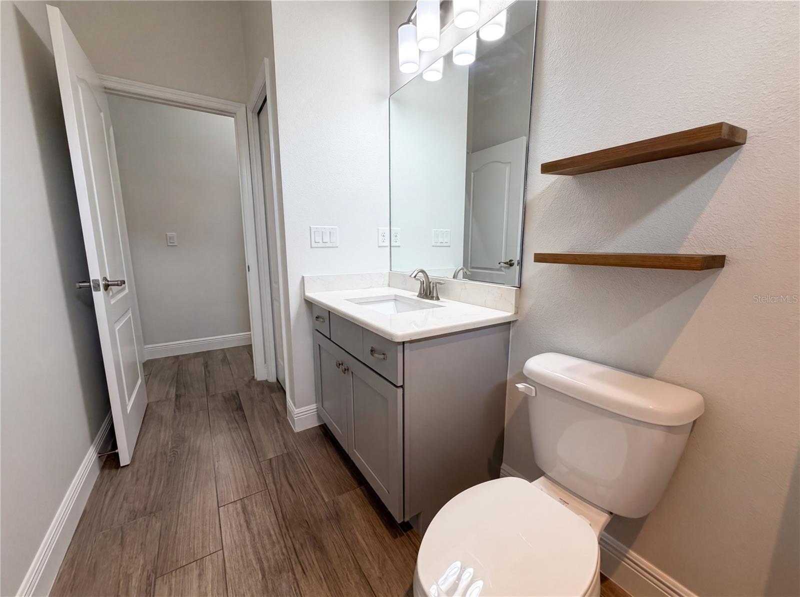401 RIVER BED CT, WIMAUMA, FL, 33598