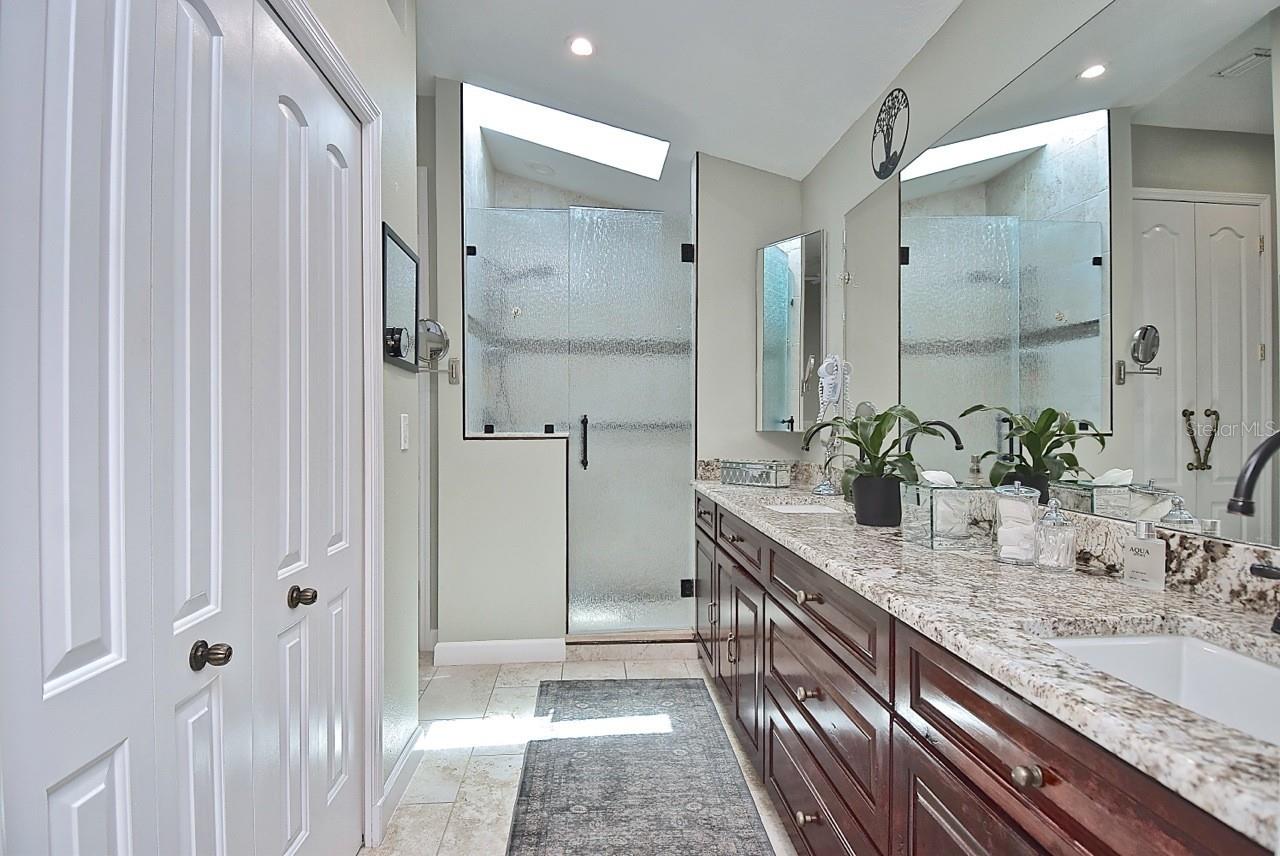 3890 LYNDHURST CT, SARASOTA, FL, 34235