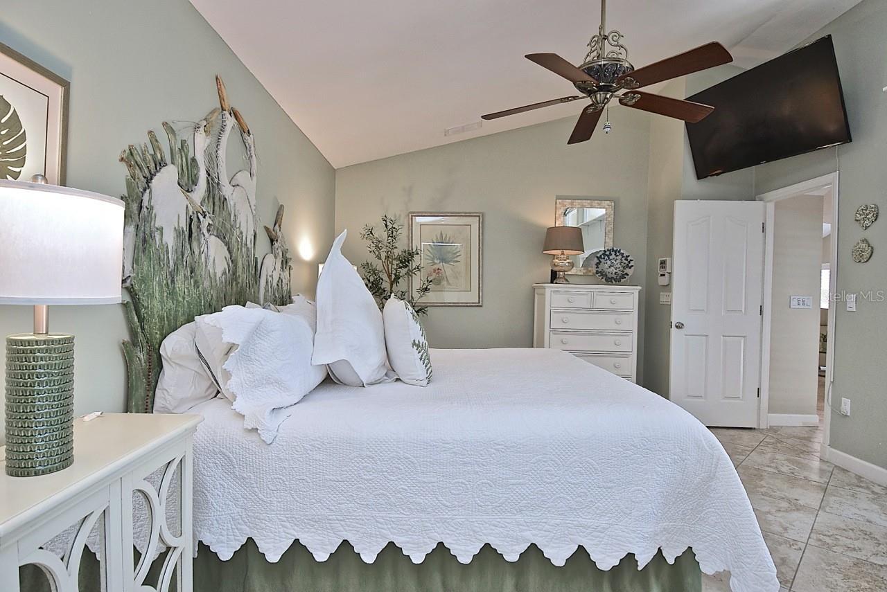 3890 LYNDHURST CT, SARASOTA, FL, 34235