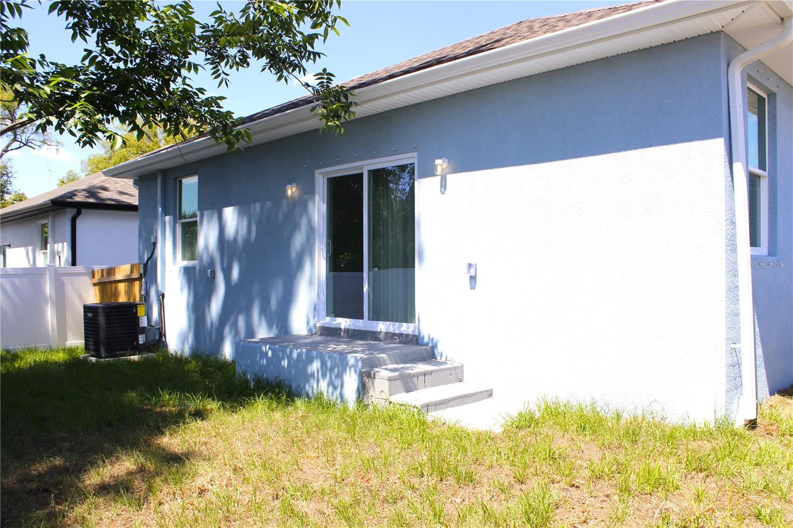 9302 N 18TH ST, TAMPA, FL, 33604