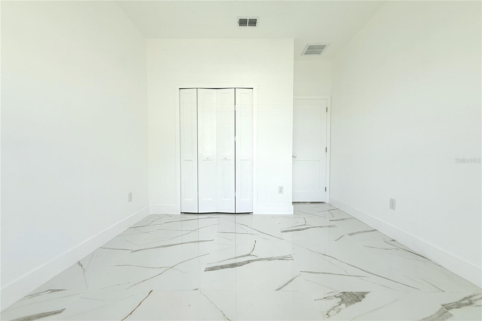 9302 N 18TH ST, TAMPA, FL, 33604
