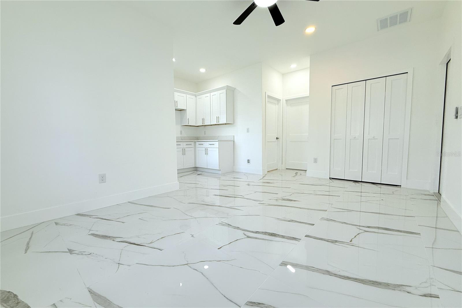 9302 N 18TH ST, TAMPA, FL, 33604