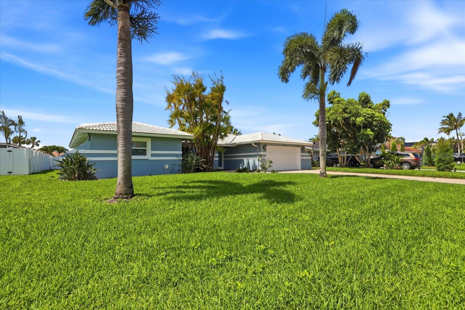 8008 13TH AVE S, ST PETERSBURG, FL, 33707