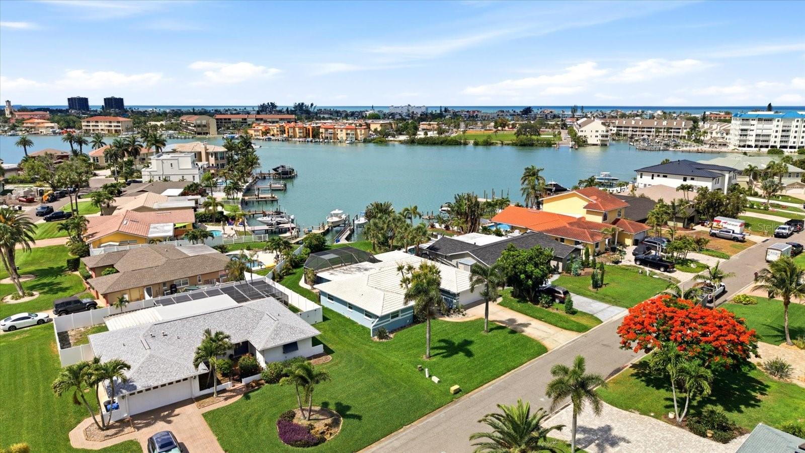 8008 13TH AVE S, ST PETERSBURG, FL, 33707