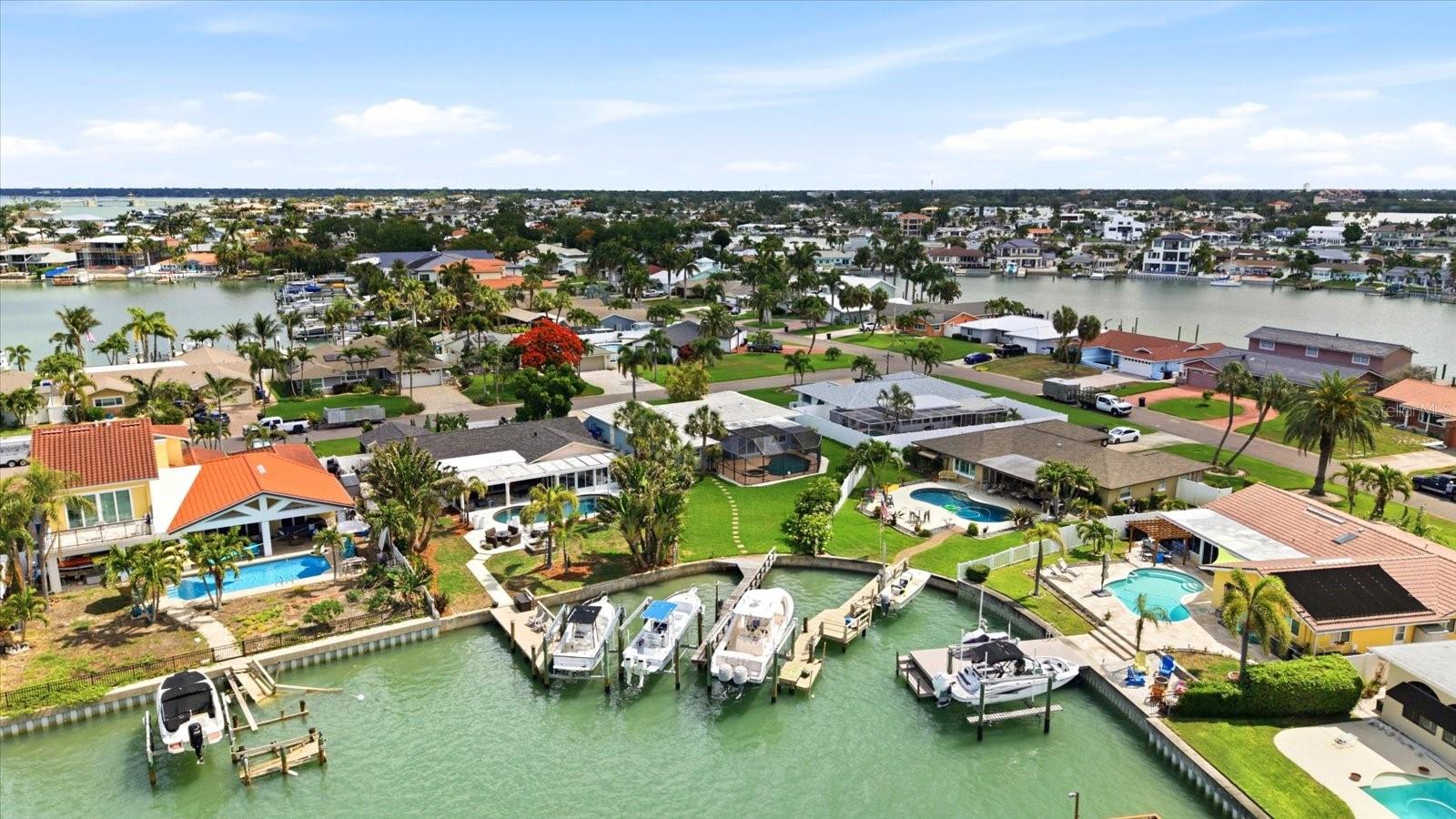 8008 13TH AVE S, ST PETERSBURG, FL, 33707