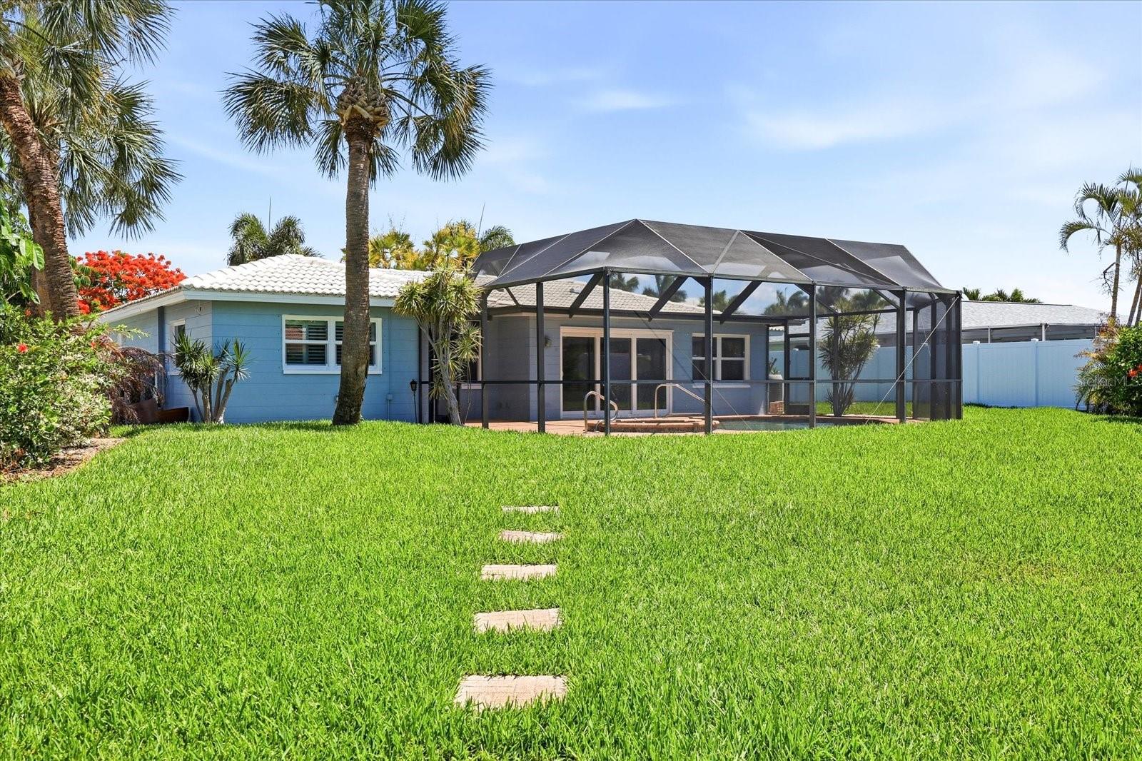 8008 13TH AVE S, ST PETERSBURG, FL, 33707