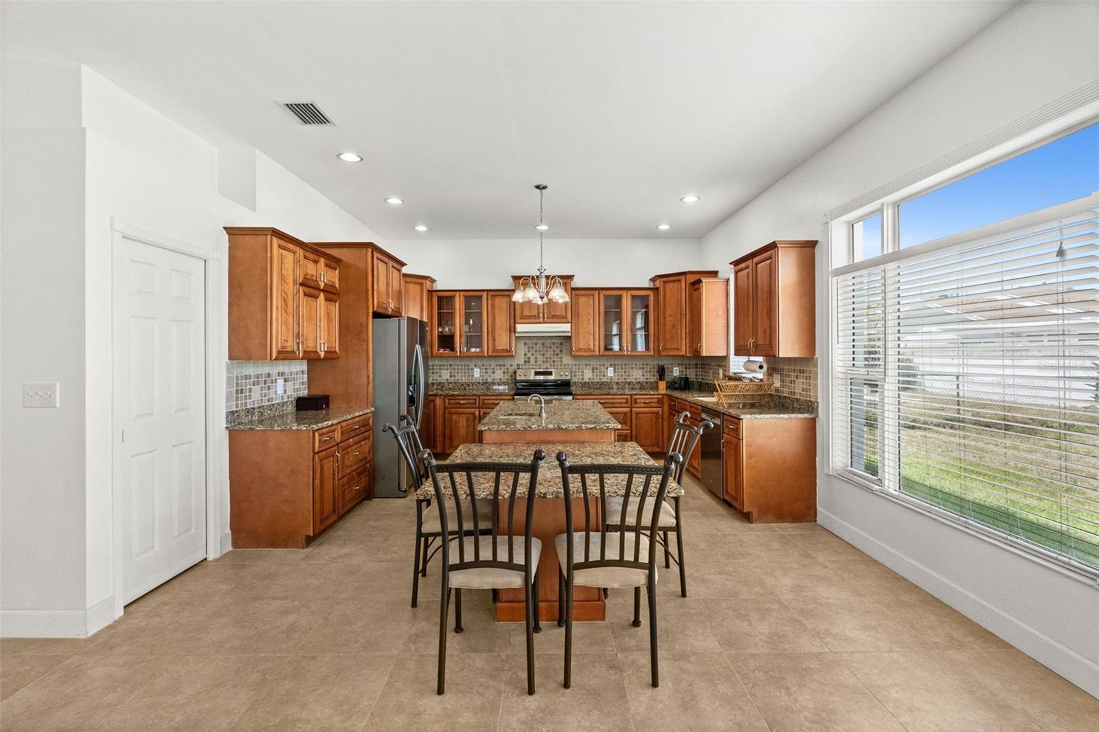 710 116TH AVE, TREASURE ISLAND, FL, 33706