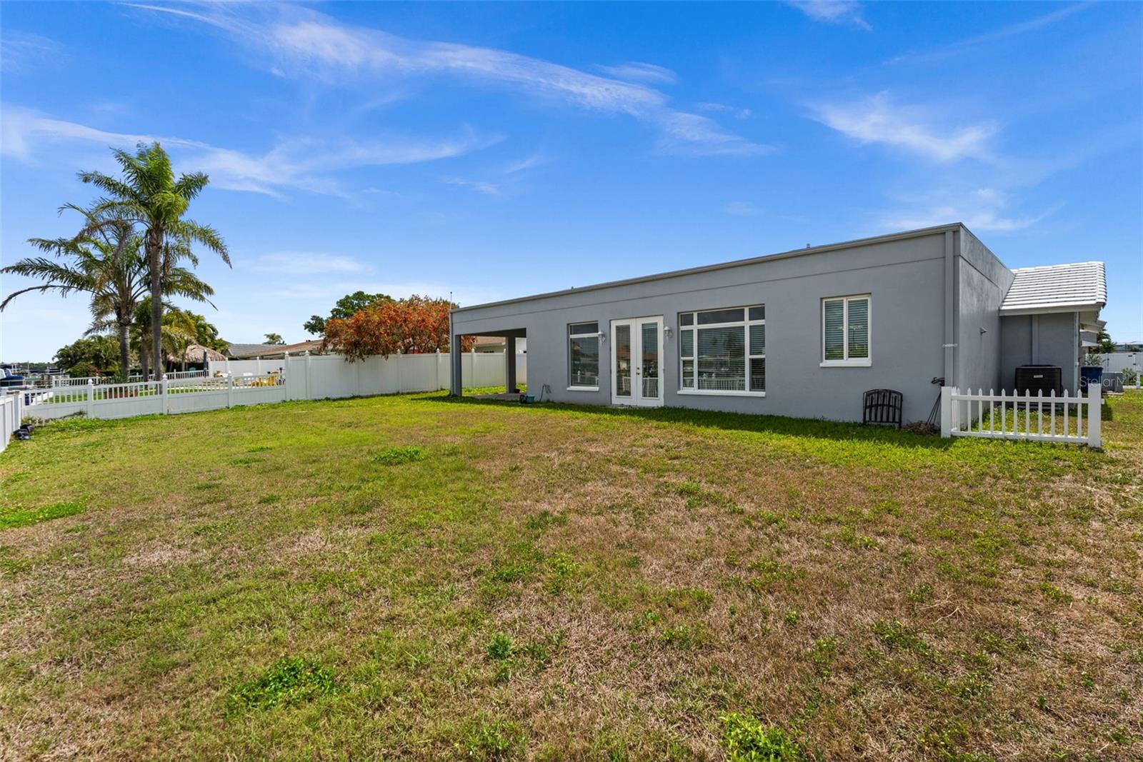 710 116TH AVE, TREASURE ISLAND, FL, 33706
