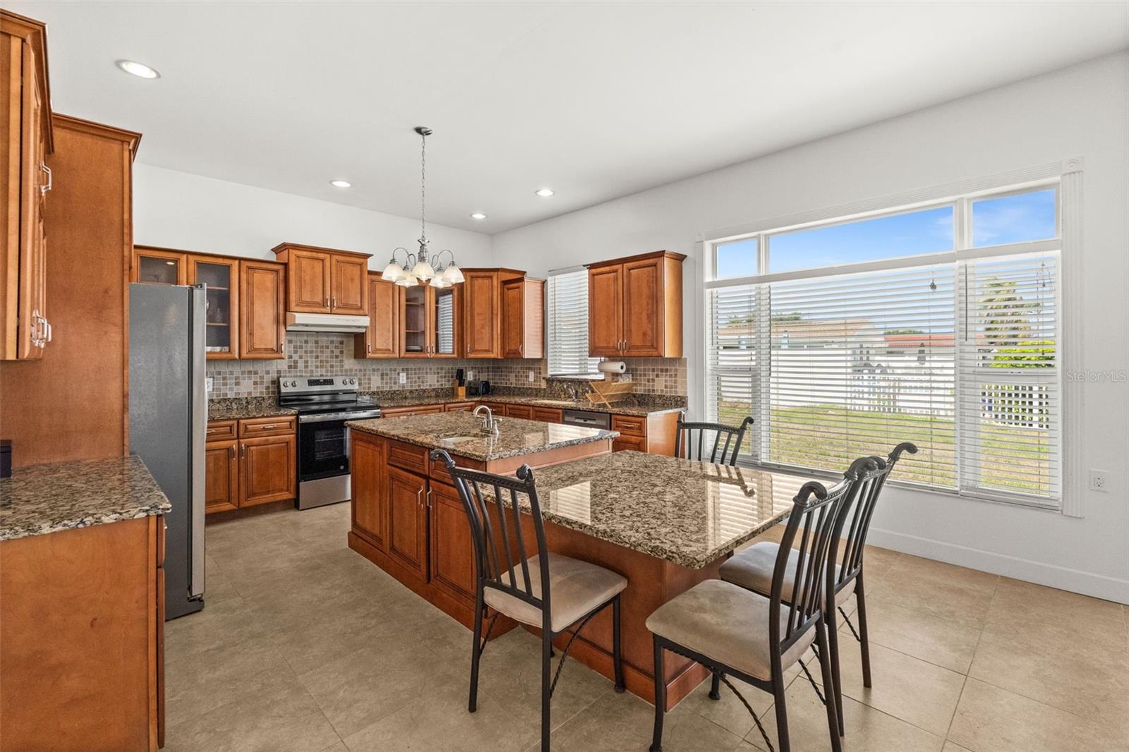 710 116TH AVE, TREASURE ISLAND, FL, 33706