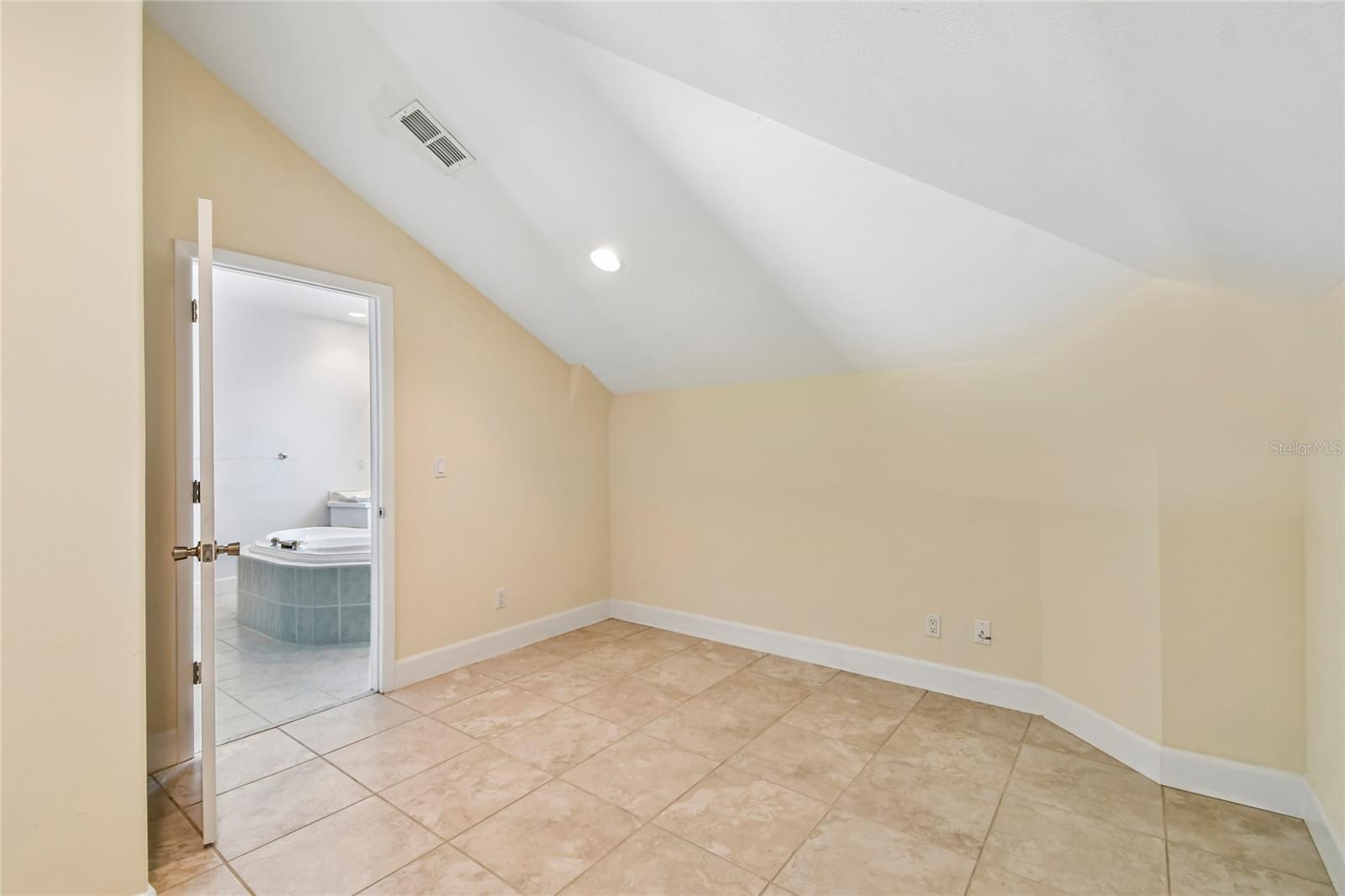 6340 ENGRAM RD, NEW SMYRNA BEACH, FL, 32169