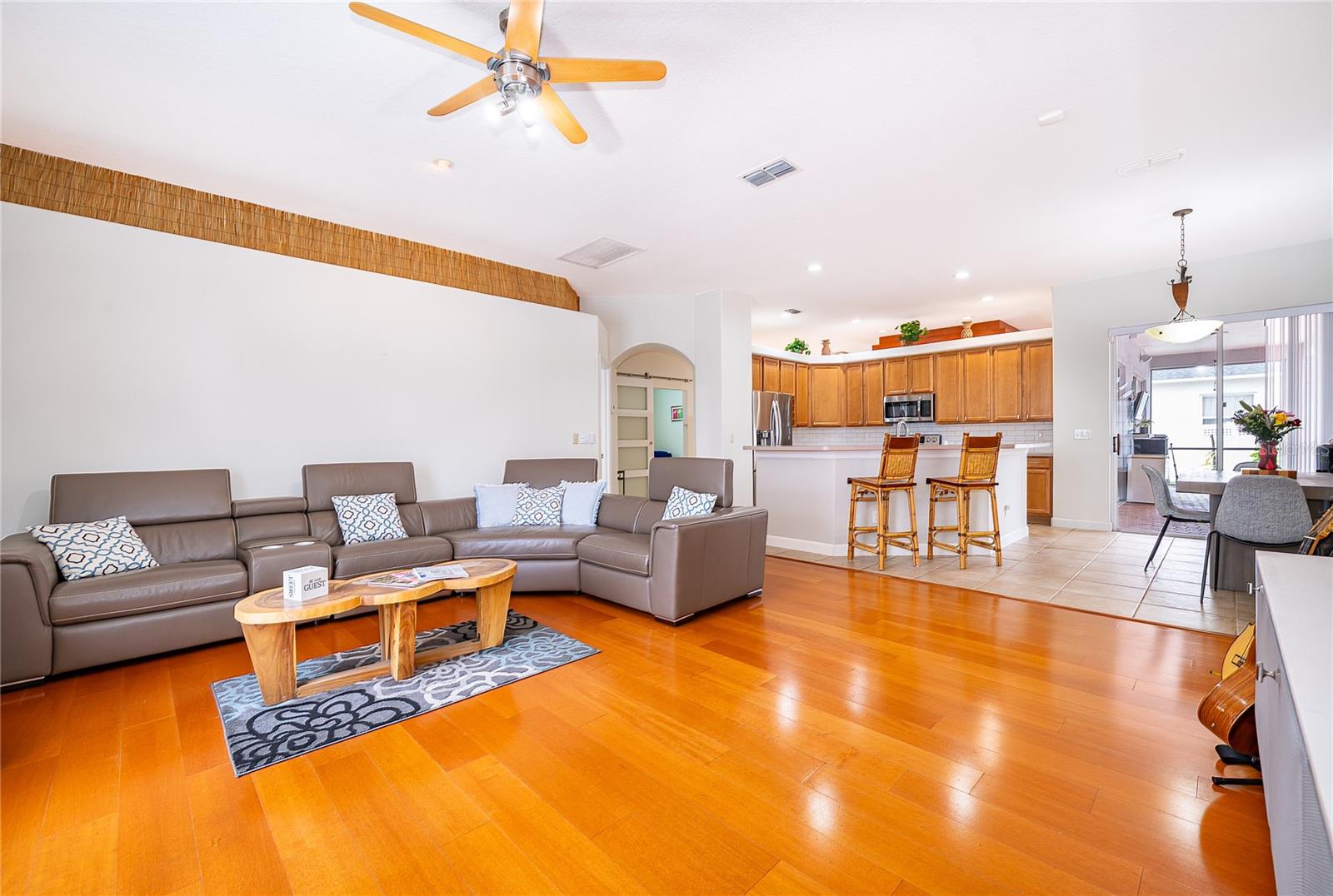 9012 LAKE FISCHER BLVD, GOTHA, FL, 34734
