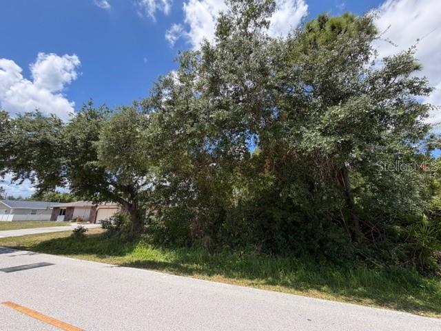 1381 EAGLE ST, PORT CHARLOTTE, FL, 33952