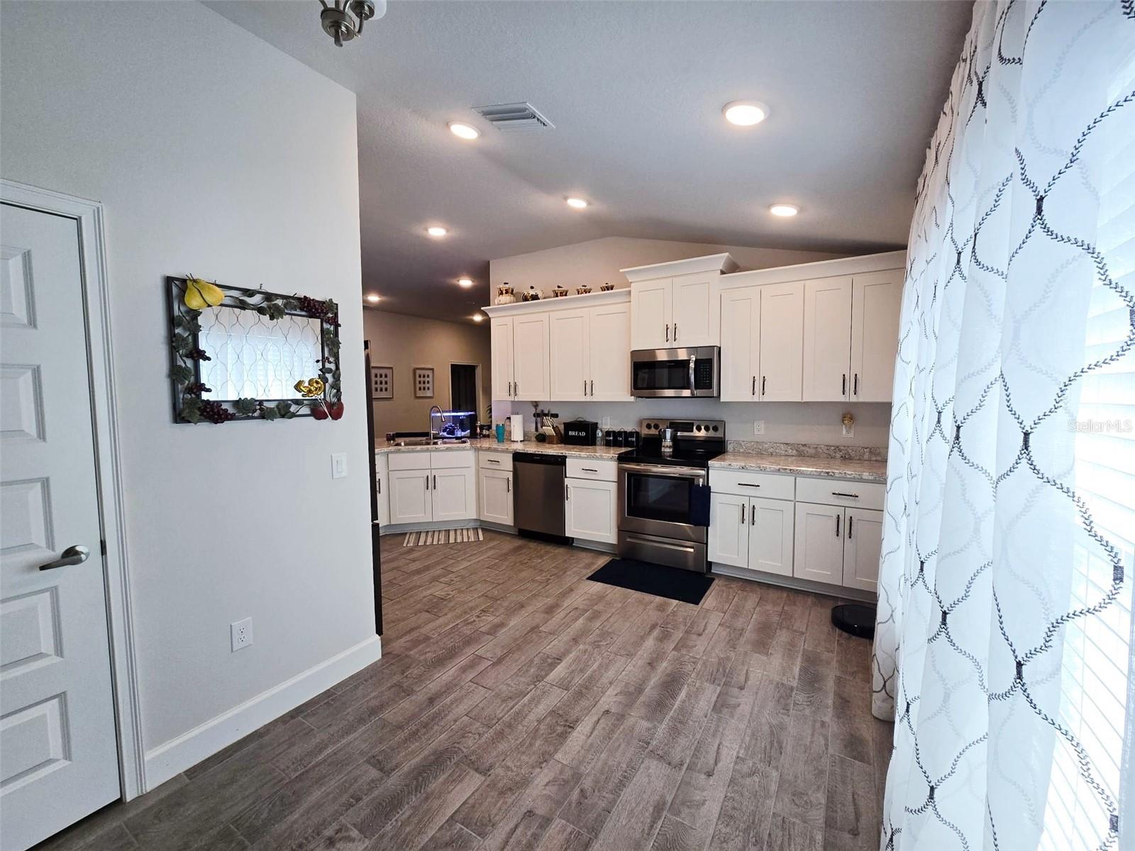 38136 COUNTRYSIDE PLACE, DADE CITY, FL, 33525