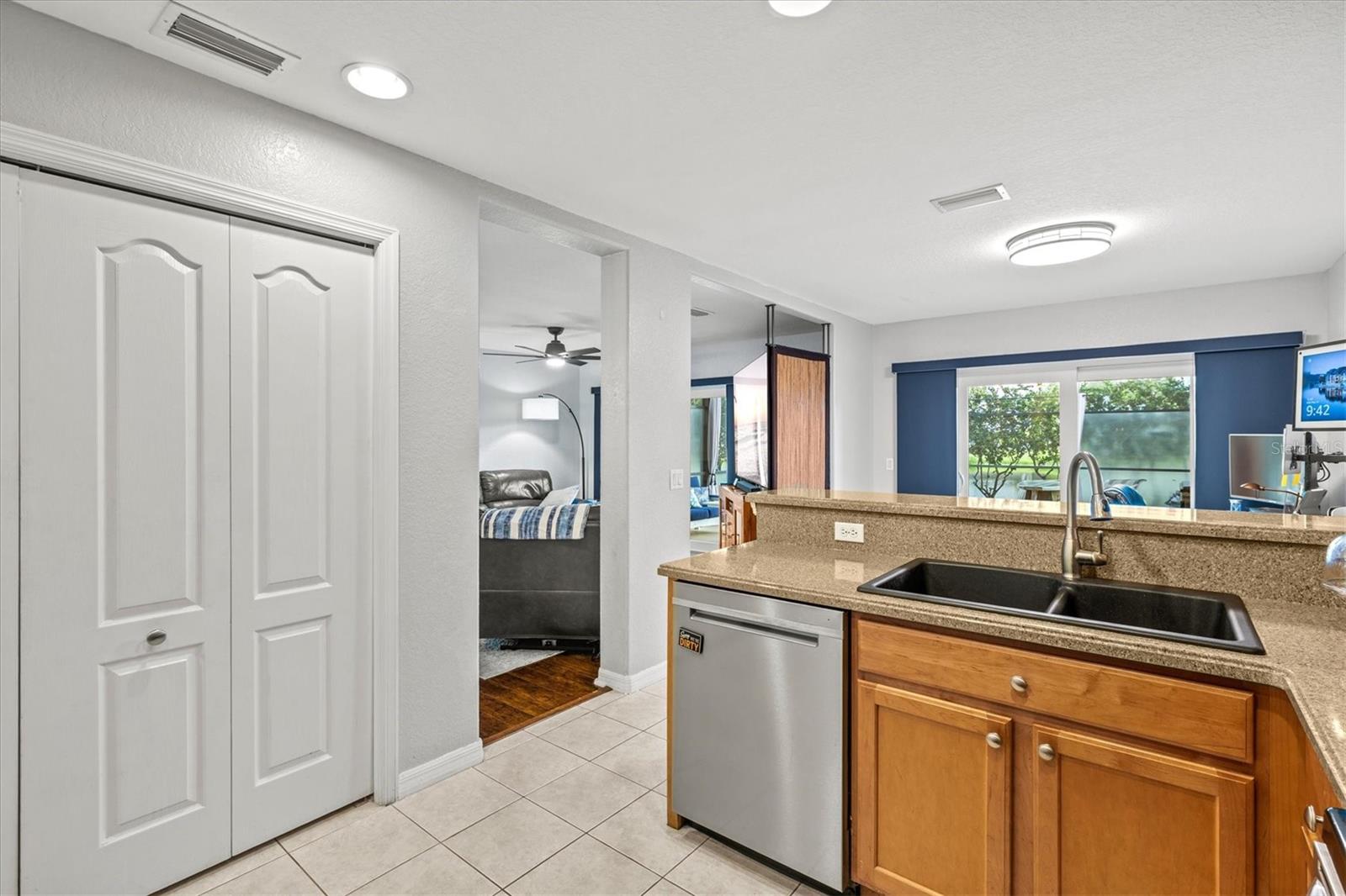 353 BEACON HARBOUR LOOP, BRADENTON, FL, 34212