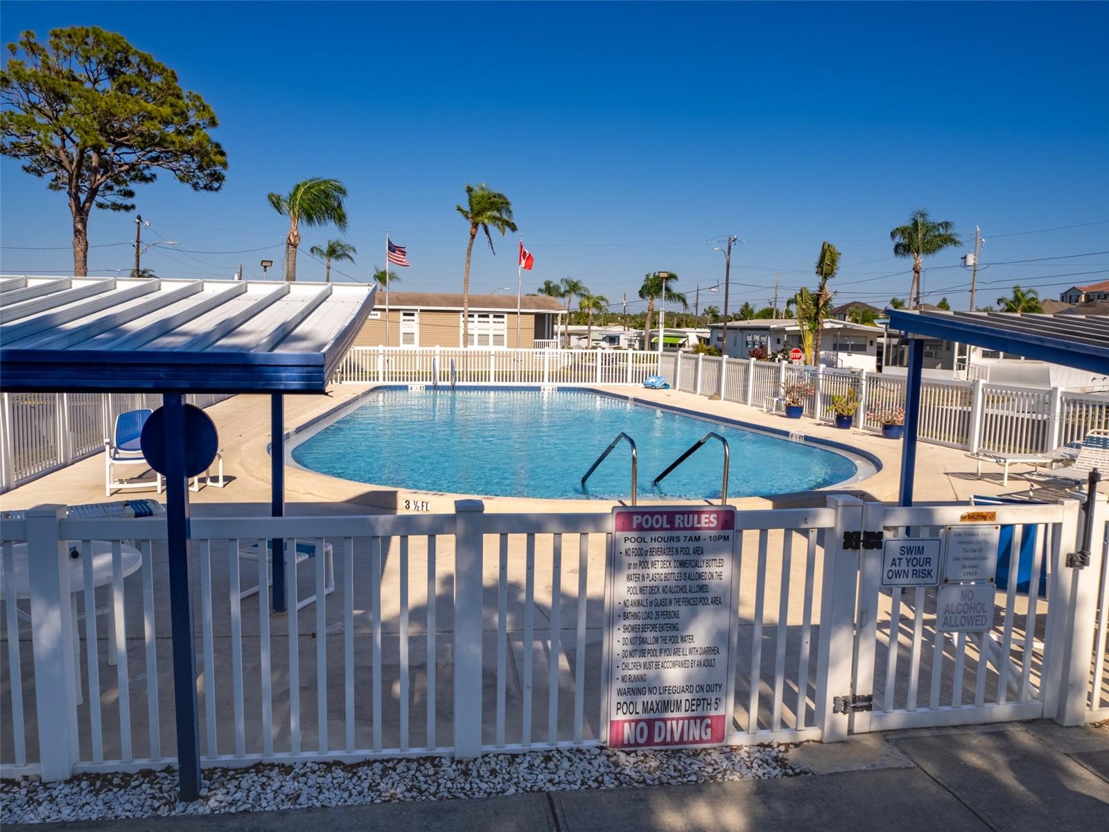 401 DENICE DR #401, SEMINOLE, FL, 33772