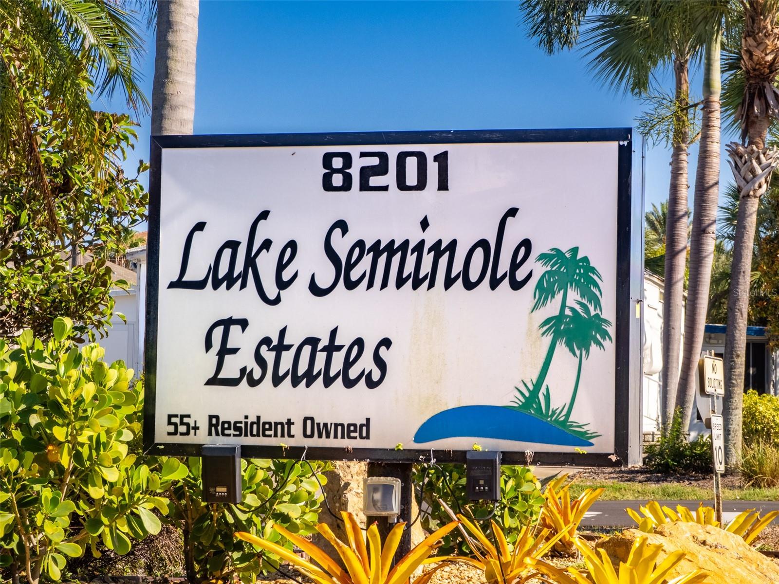 401 DENICE DR #401, SEMINOLE, FL, 33772