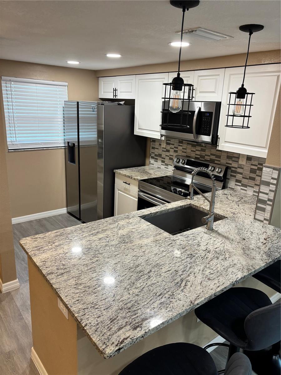 5420 REEF DR, NEW PORT RICHEY, FL, 34652