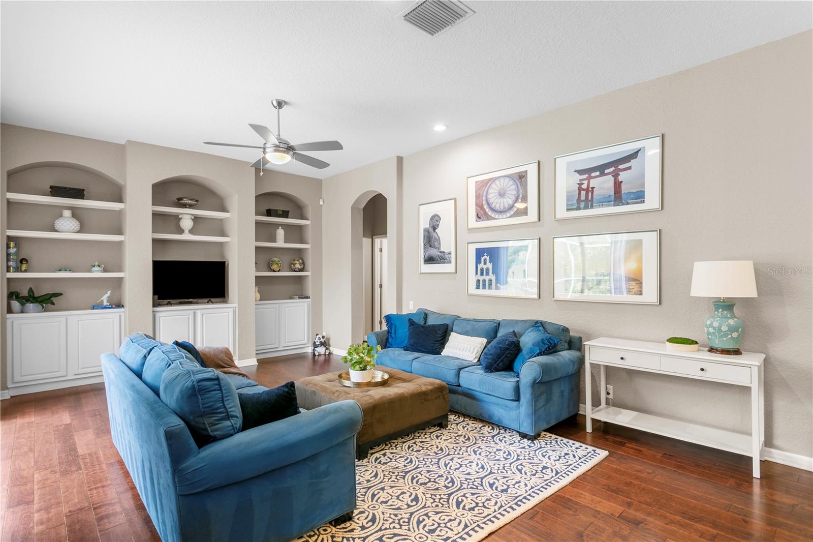 10237 GARDEN ALCOVE DR, TAMPA, FL, 33647