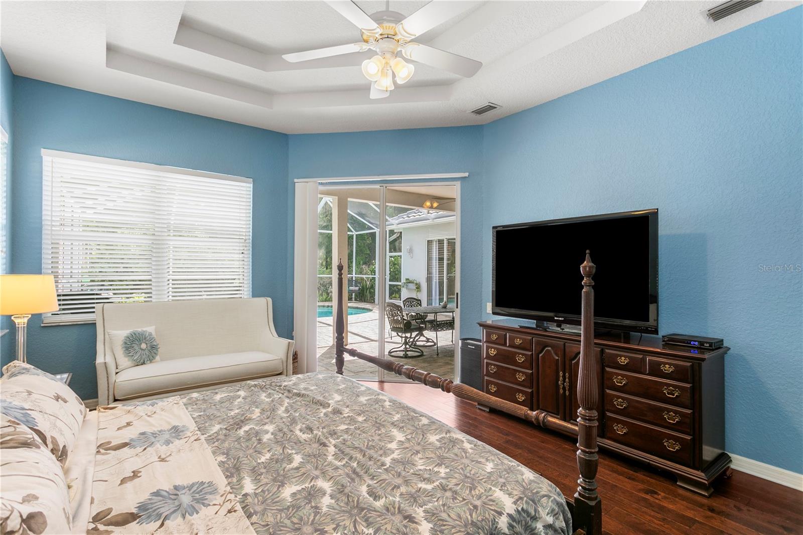 10237 GARDEN ALCOVE DR, TAMPA, FL, 33647
