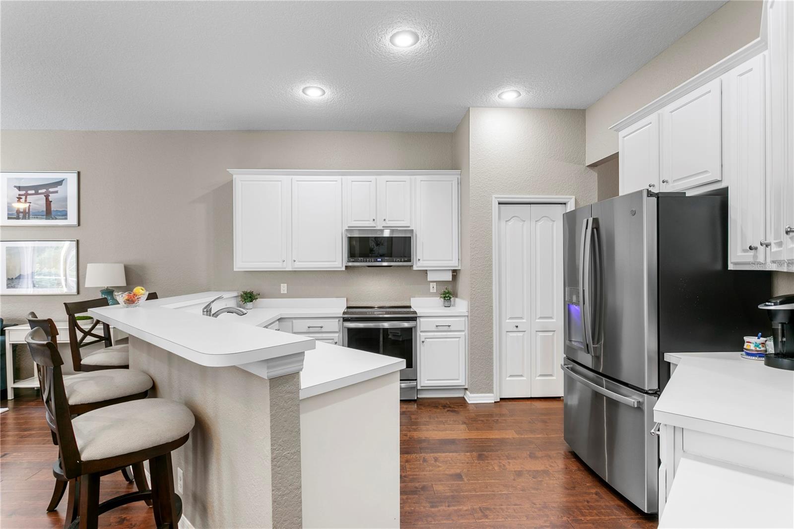 10237 GARDEN ALCOVE DR, TAMPA, FL, 33647