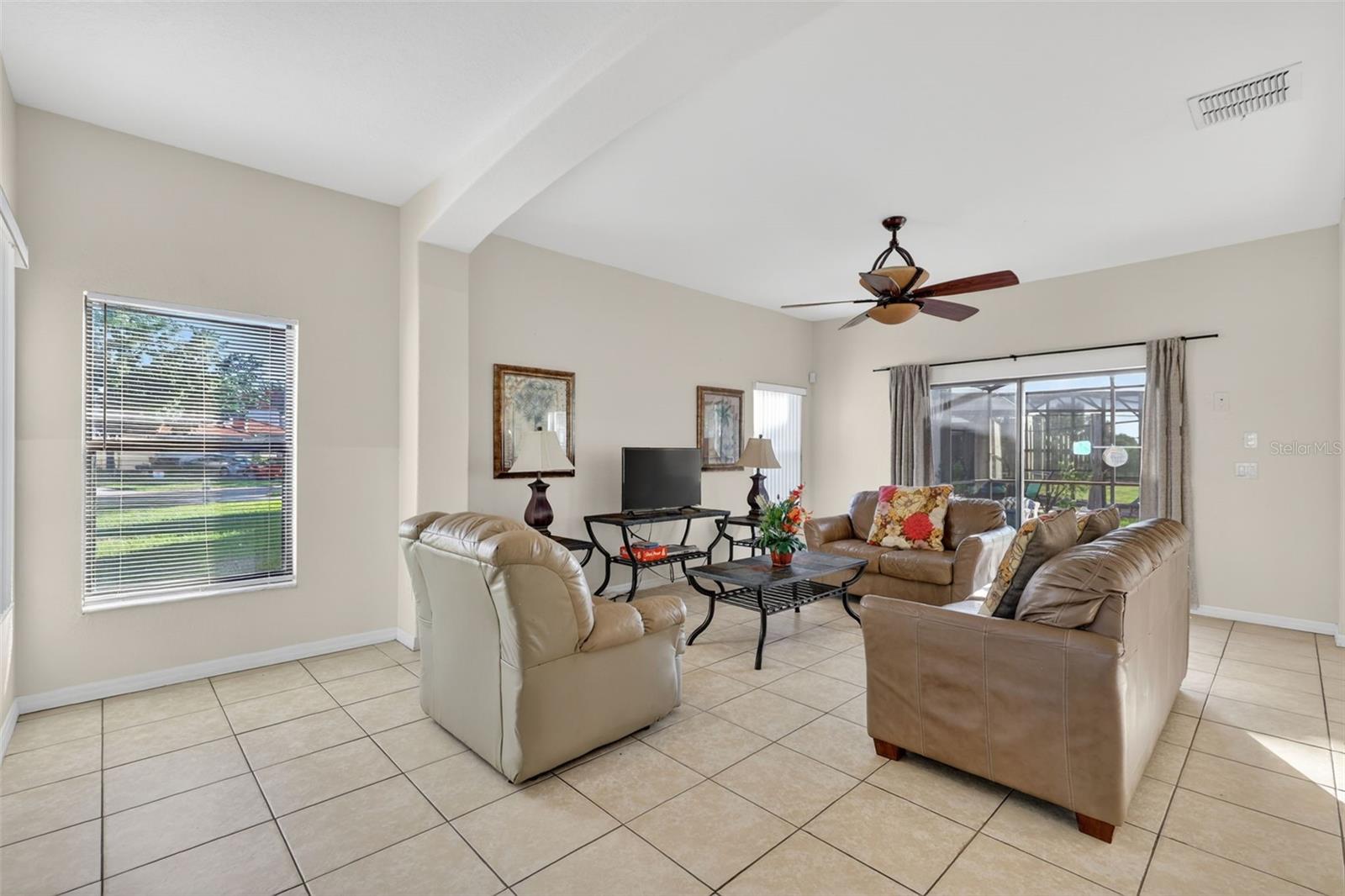 126 SUMMER PLACE LOOP, CLERMONT, FL, 34714