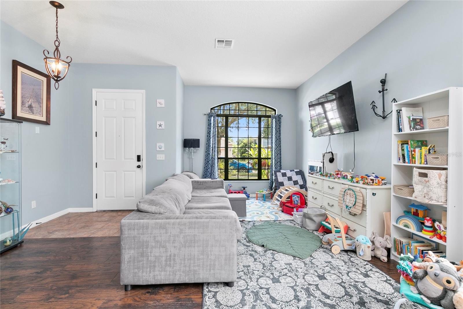 523 LAKE DAVENPORT CIR, DAVENPORT, FL, 33837