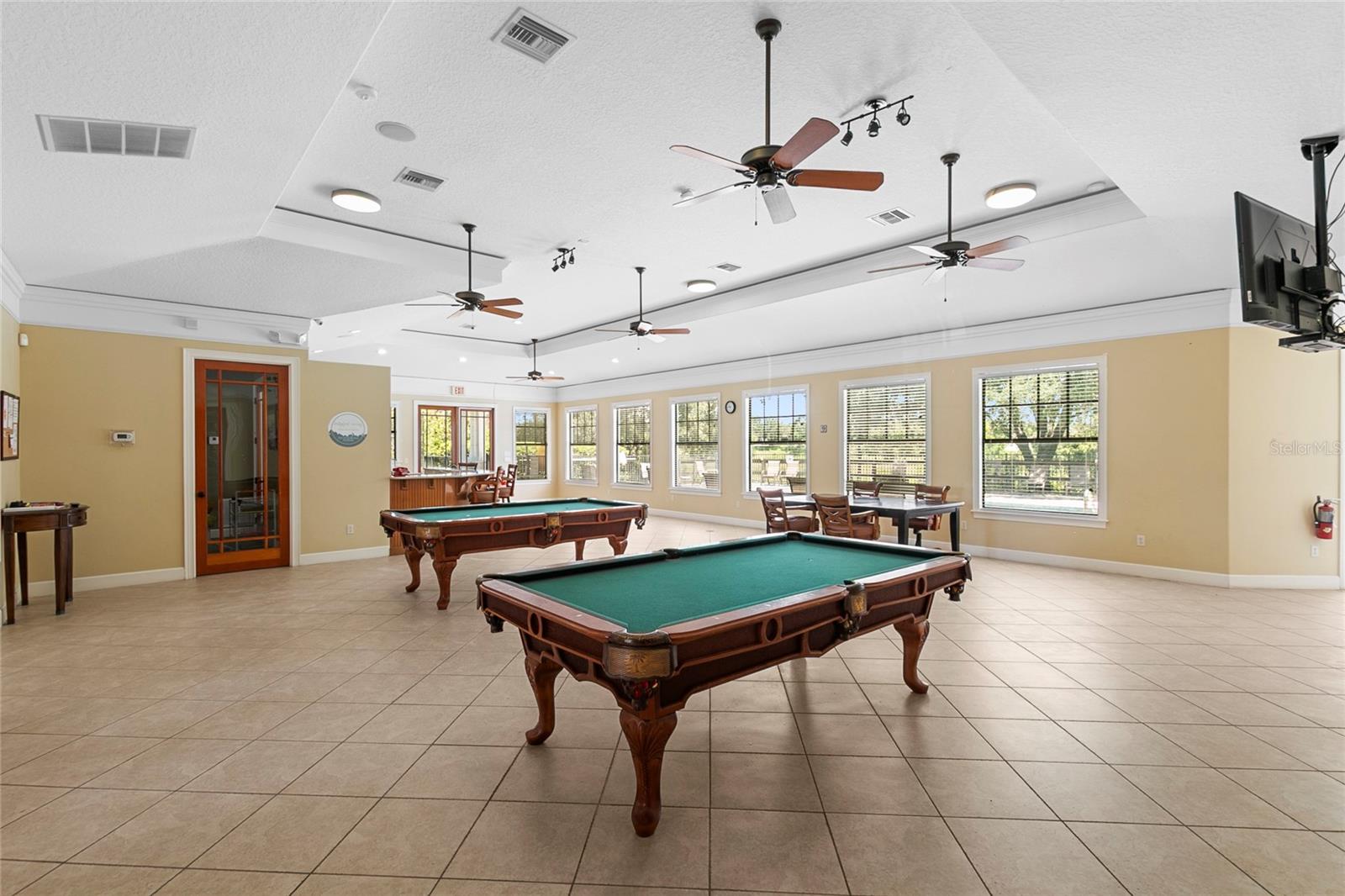 523 LAKE DAVENPORT CIR, DAVENPORT, FL, 33837