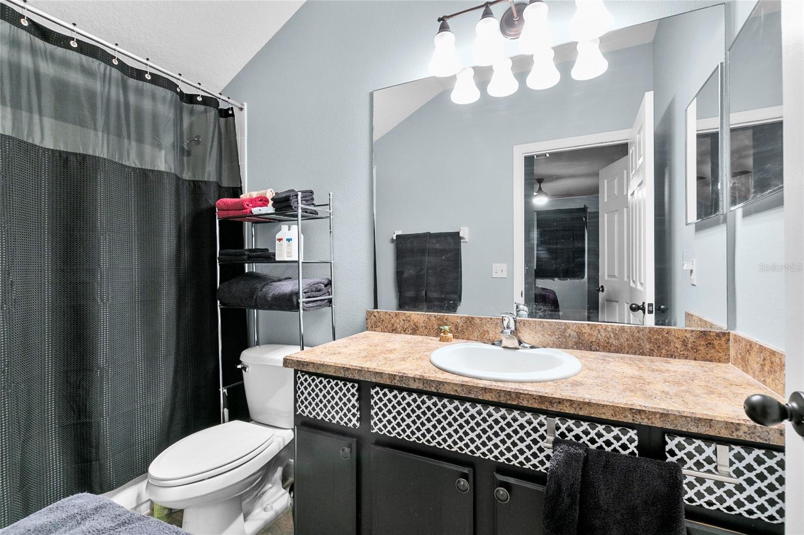 523 LAKE DAVENPORT CIR, DAVENPORT, FL, 33837