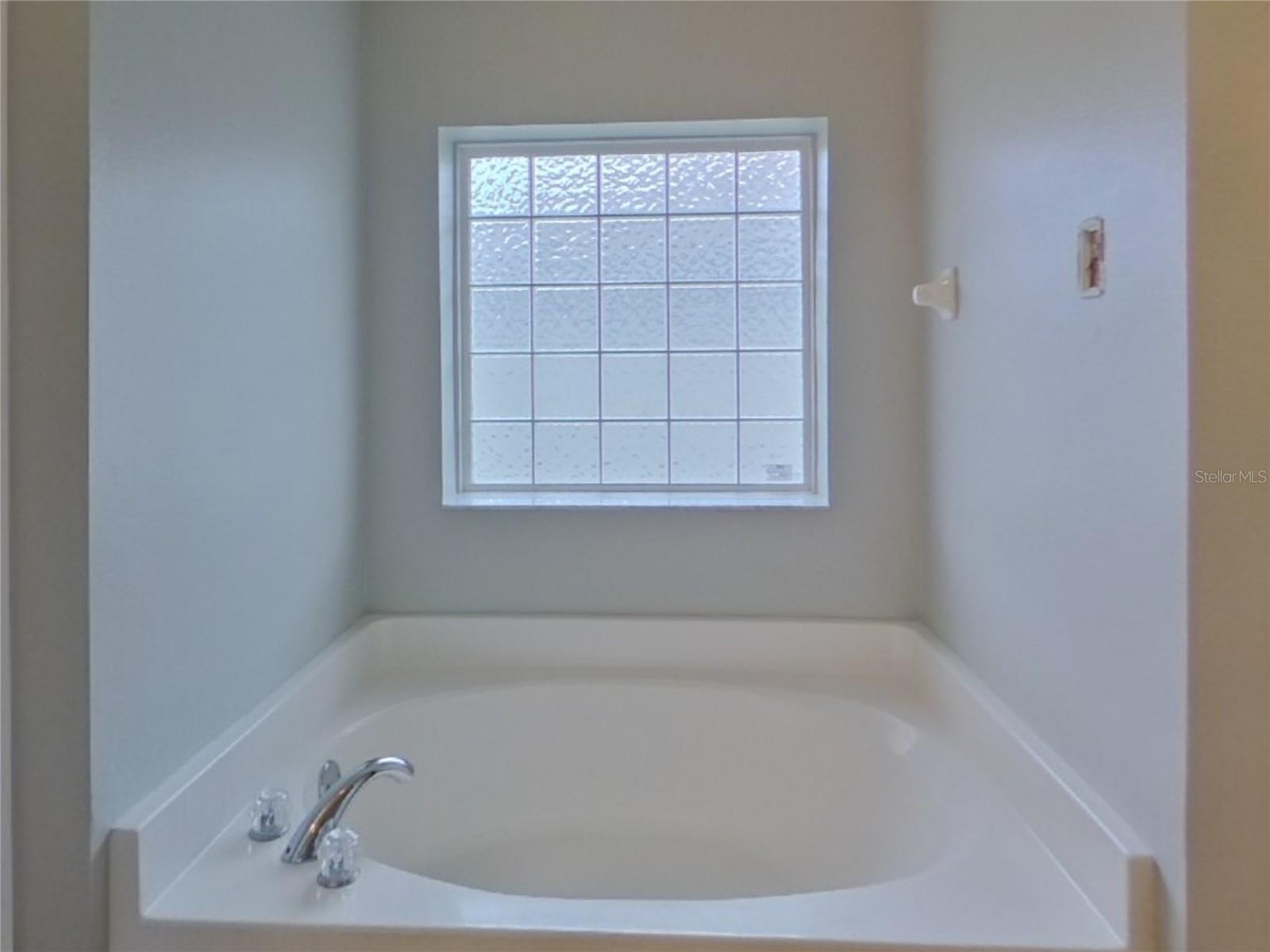 2091 FAWN MEADOW CIR, ST CLOUD, FL, 34772