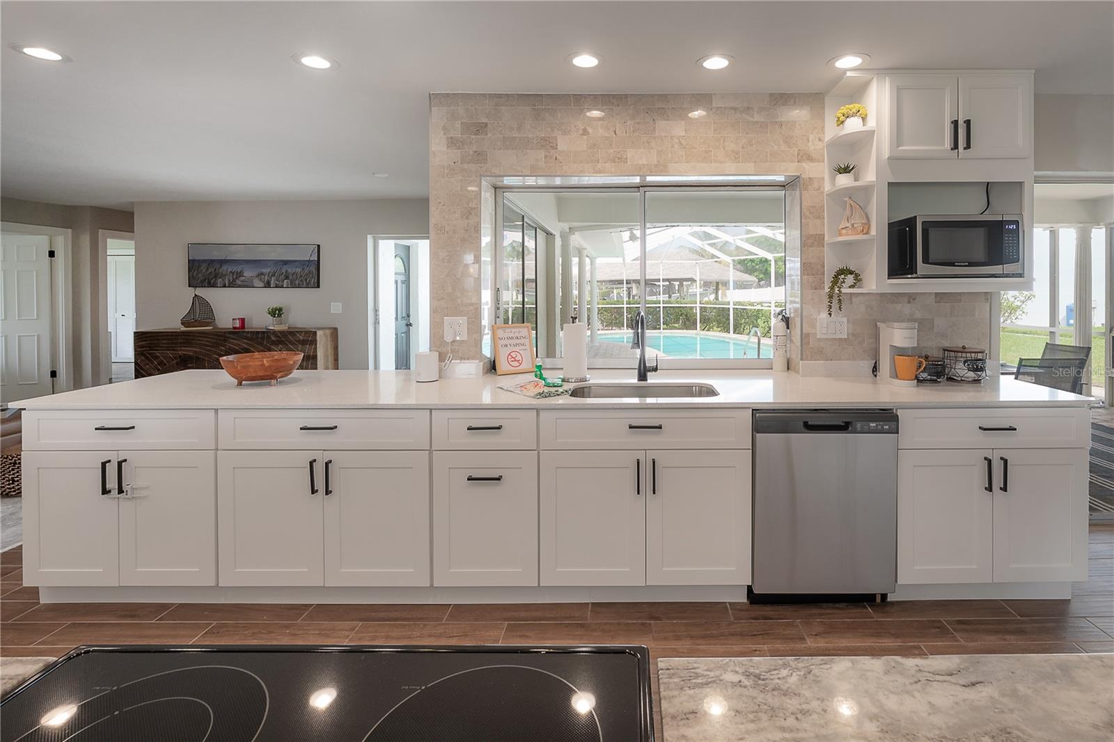 6322 COTTONWOOD LN, APOLLO BEACH, FL, 33572