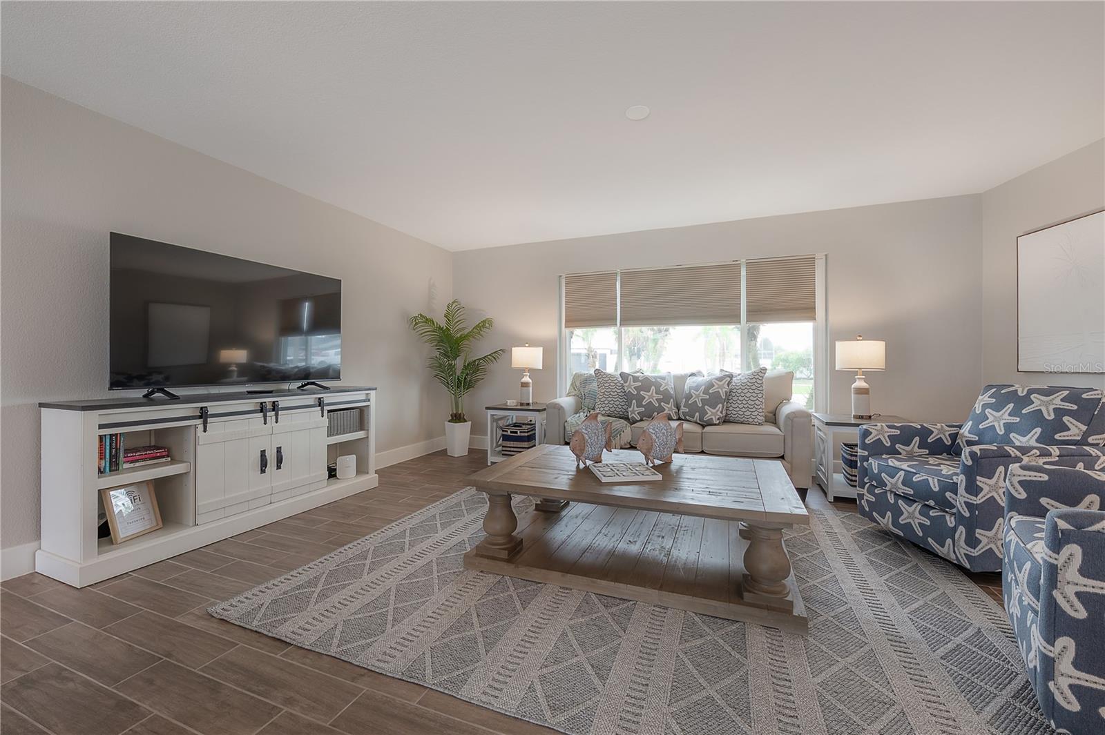 6322 COTTONWOOD LN, APOLLO BEACH, FL, 33572