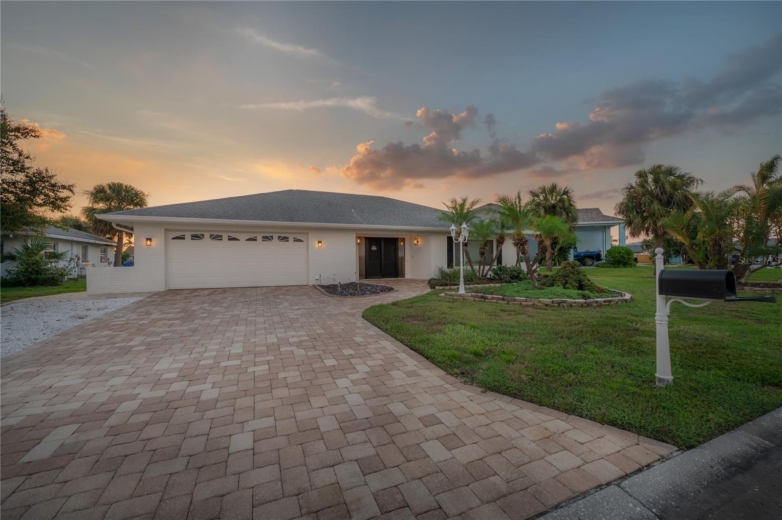 6322 COTTONWOOD LN, APOLLO BEACH, FL, 33572