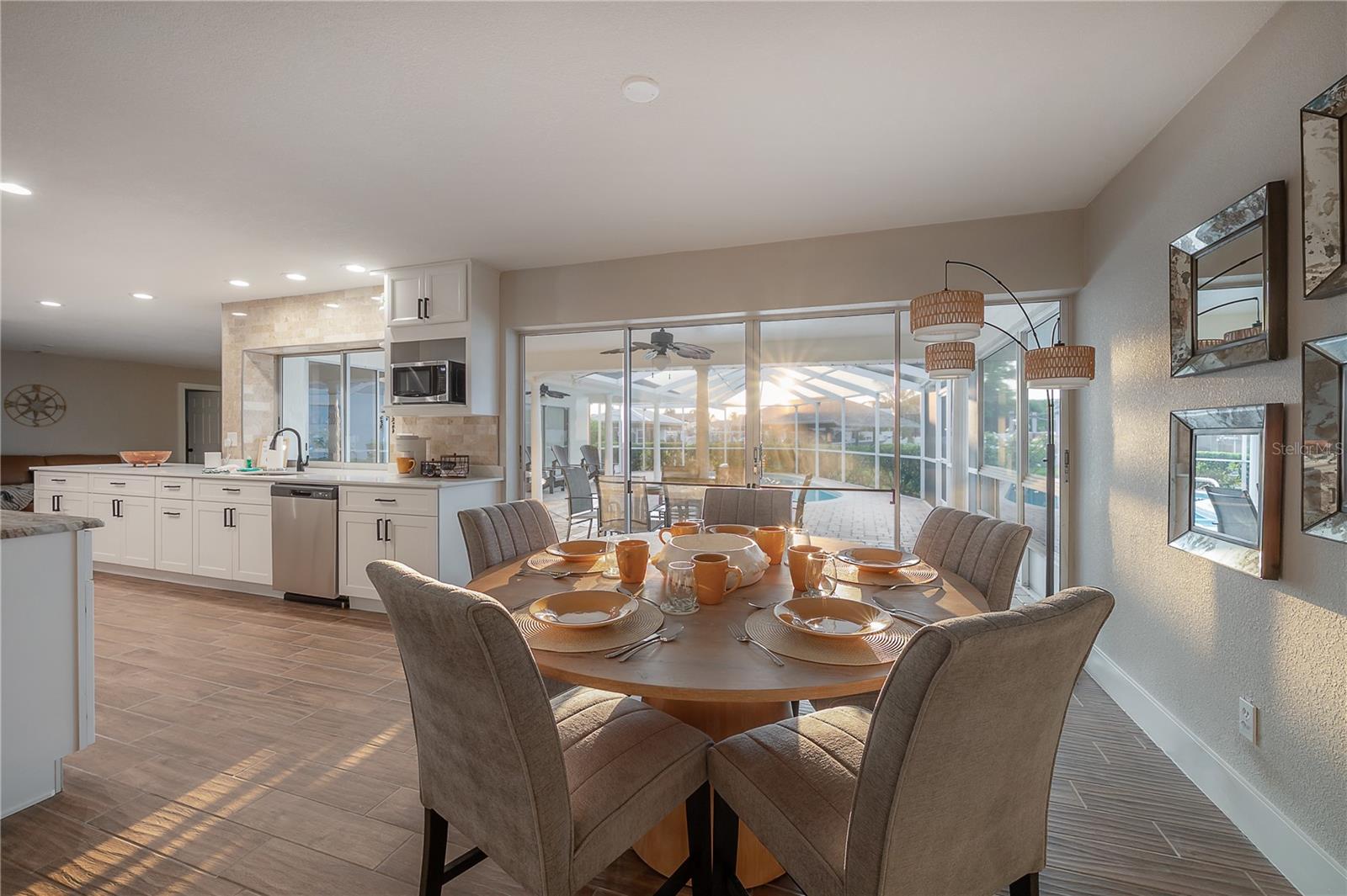 6322 COTTONWOOD LN, APOLLO BEACH, FL, 33572
