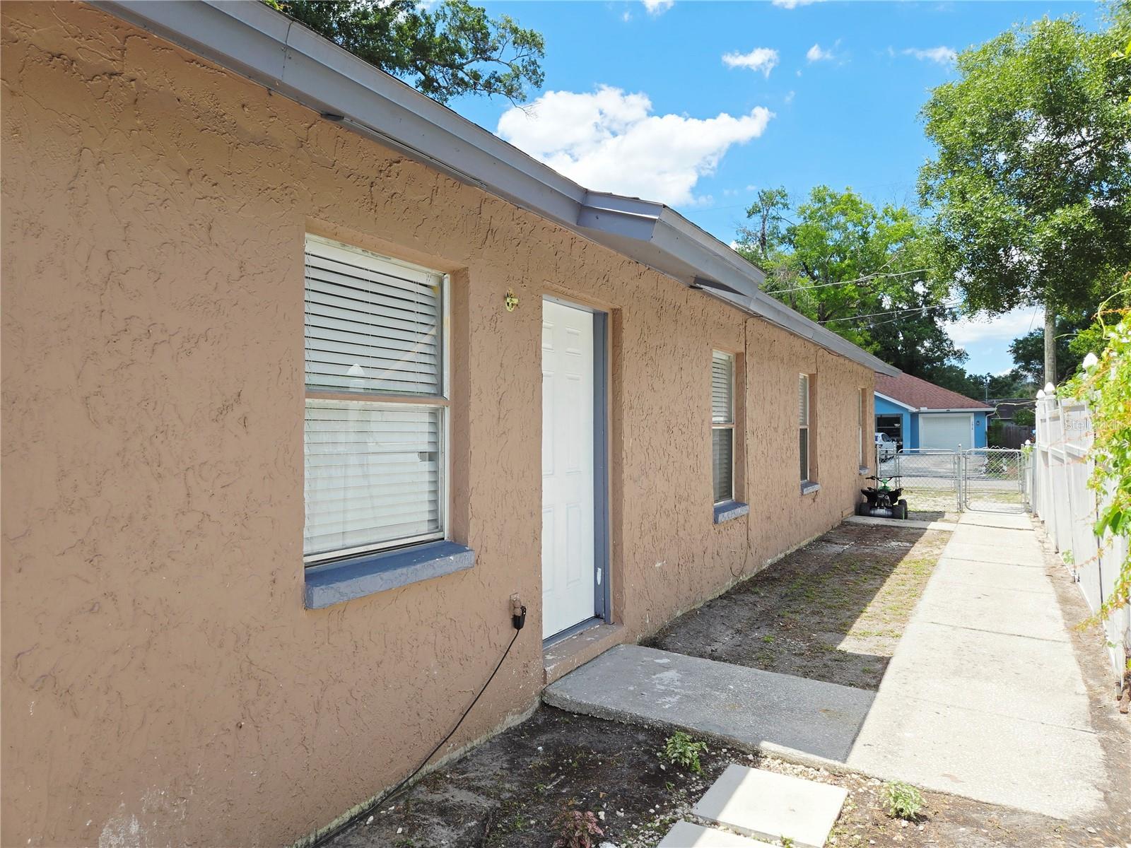 1617 E IDELL ST, TAMPA, FL, 33604