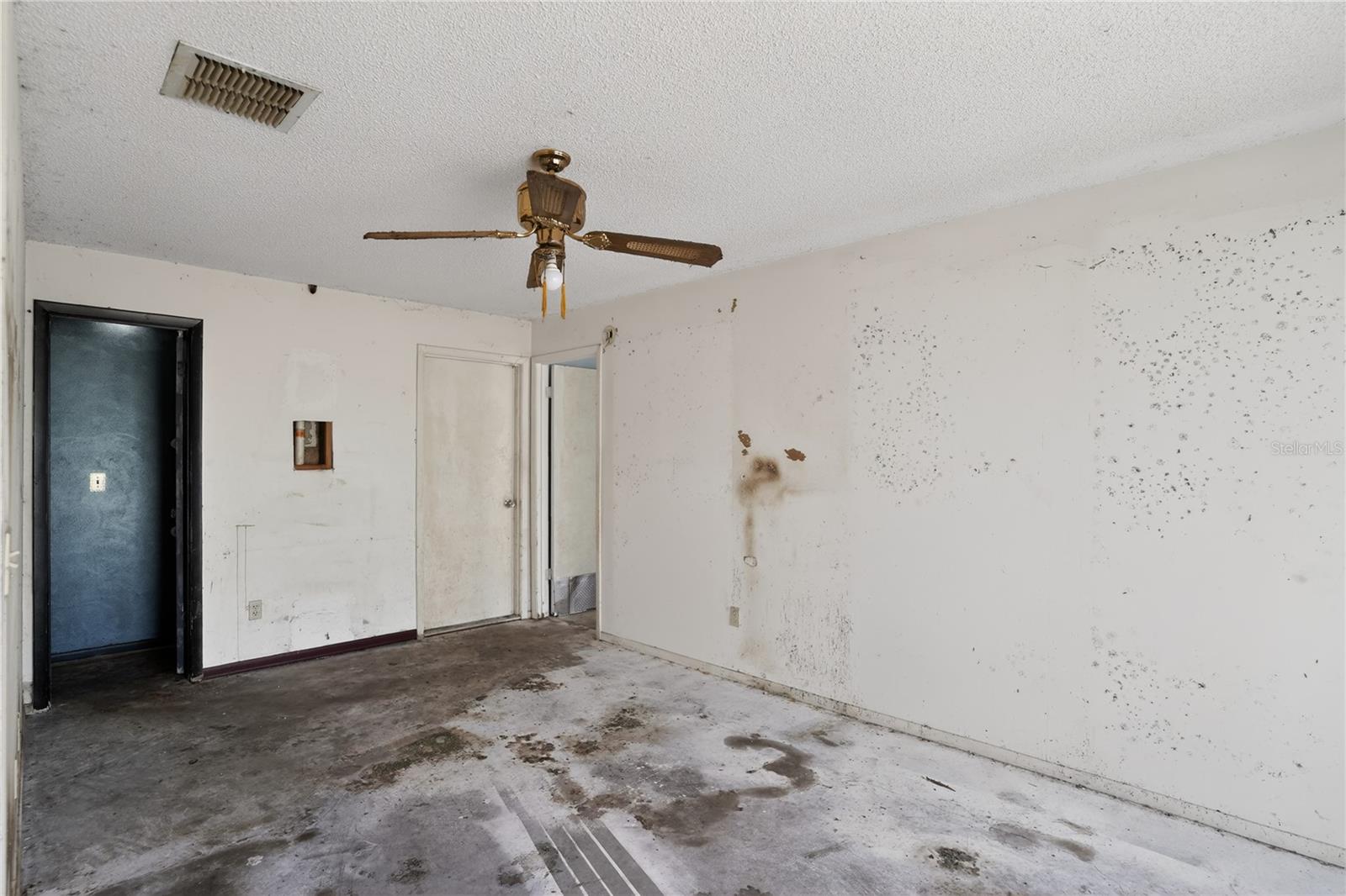 613 CHARING CROSS CT, LAKE MARY, FL, 32746