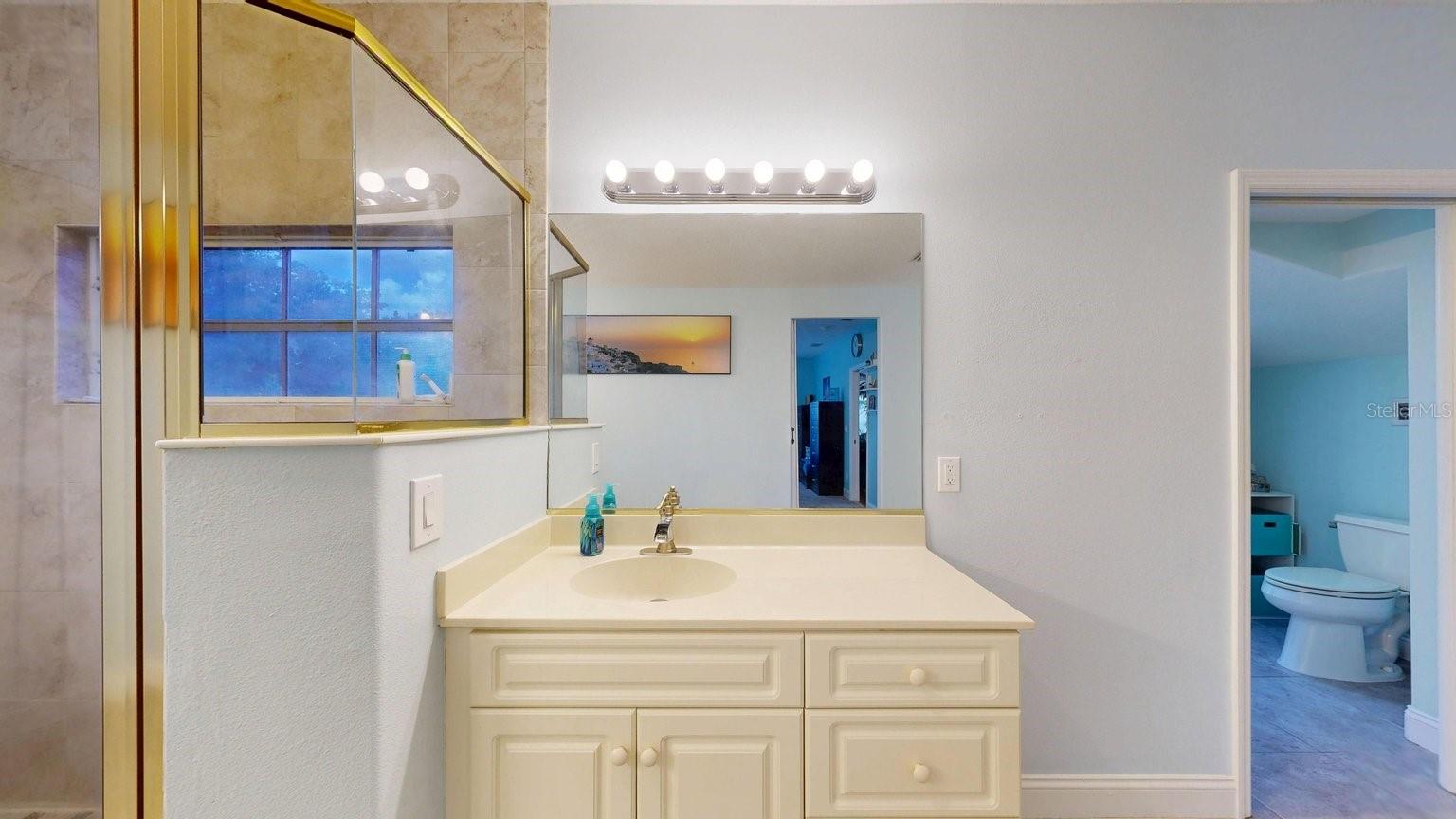 208 LONDON DR, PALM COAST, FL, 32137