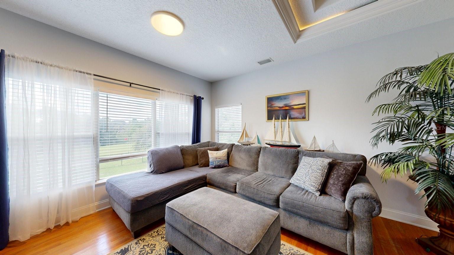 208 LONDON DR, PALM COAST, FL, 32137
