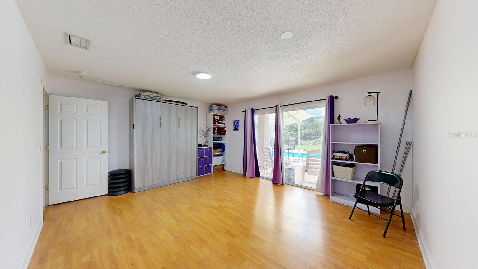 208 LONDON DR, PALM COAST, FL, 32137
