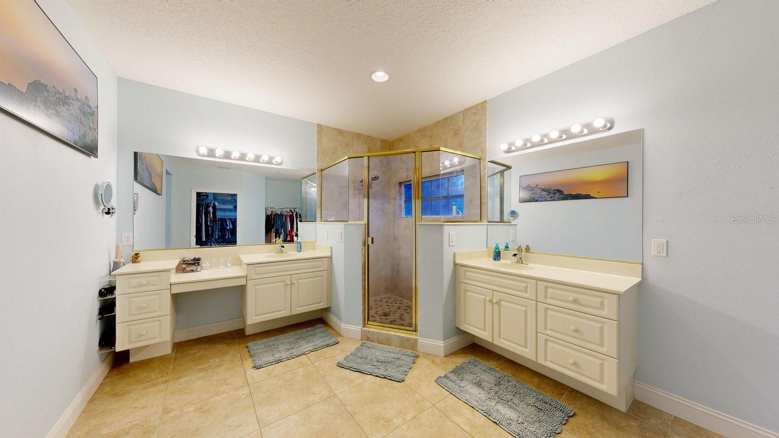 208 LONDON DR, PALM COAST, FL, 32137