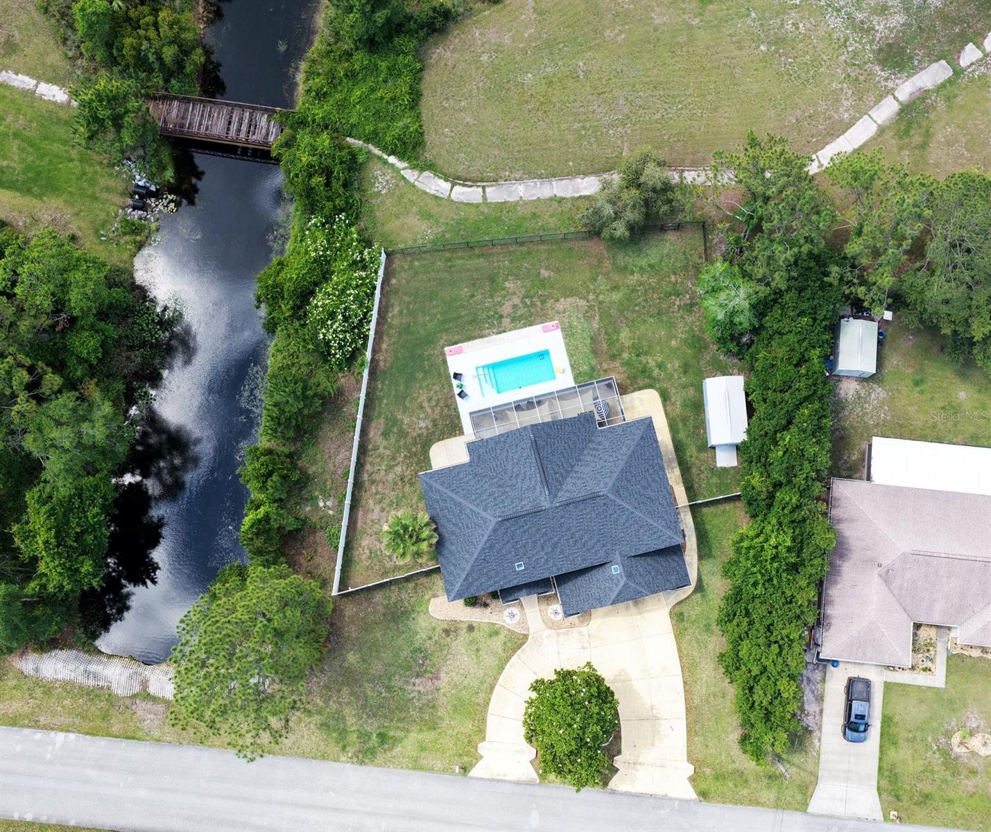 208 LONDON DR, PALM COAST, FL, 32137