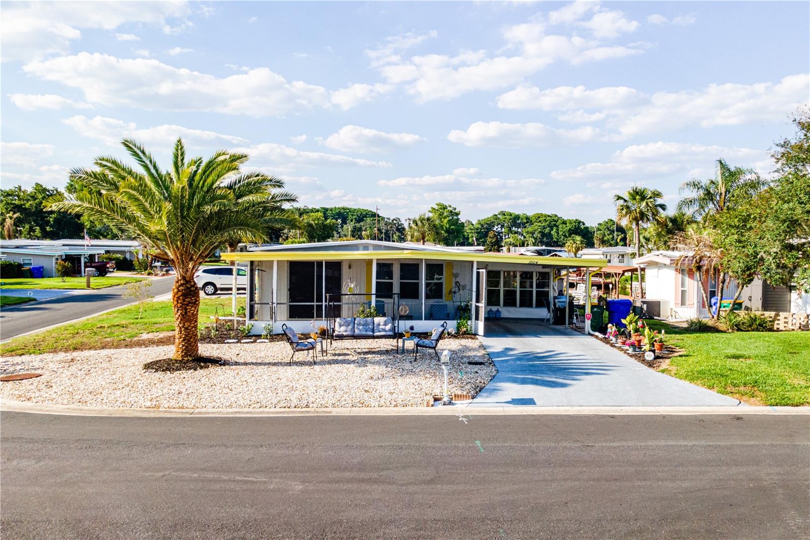 1004 TODD WAY, TAVARES, FL, 32778