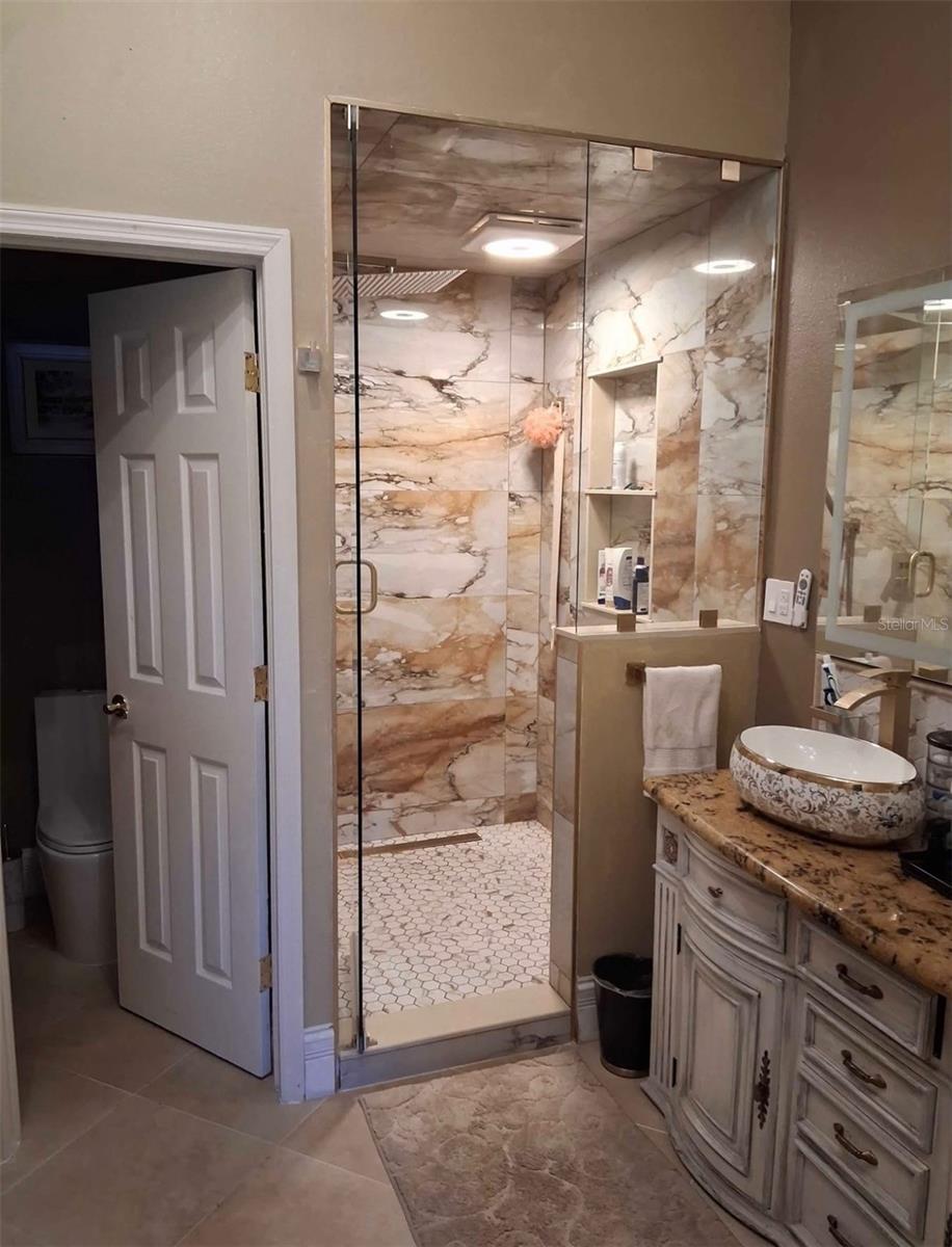 915 OLD WELCOME RD, LITHIA, FL, 33547