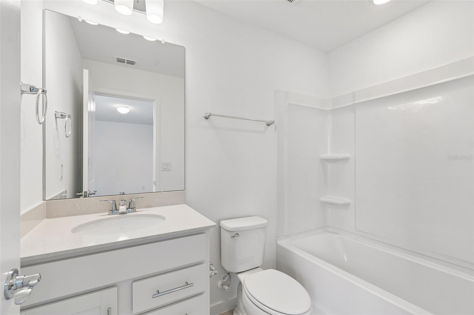 6669 ASBURY BARNES LN, WESLEY CHAPEL, FL, 33545