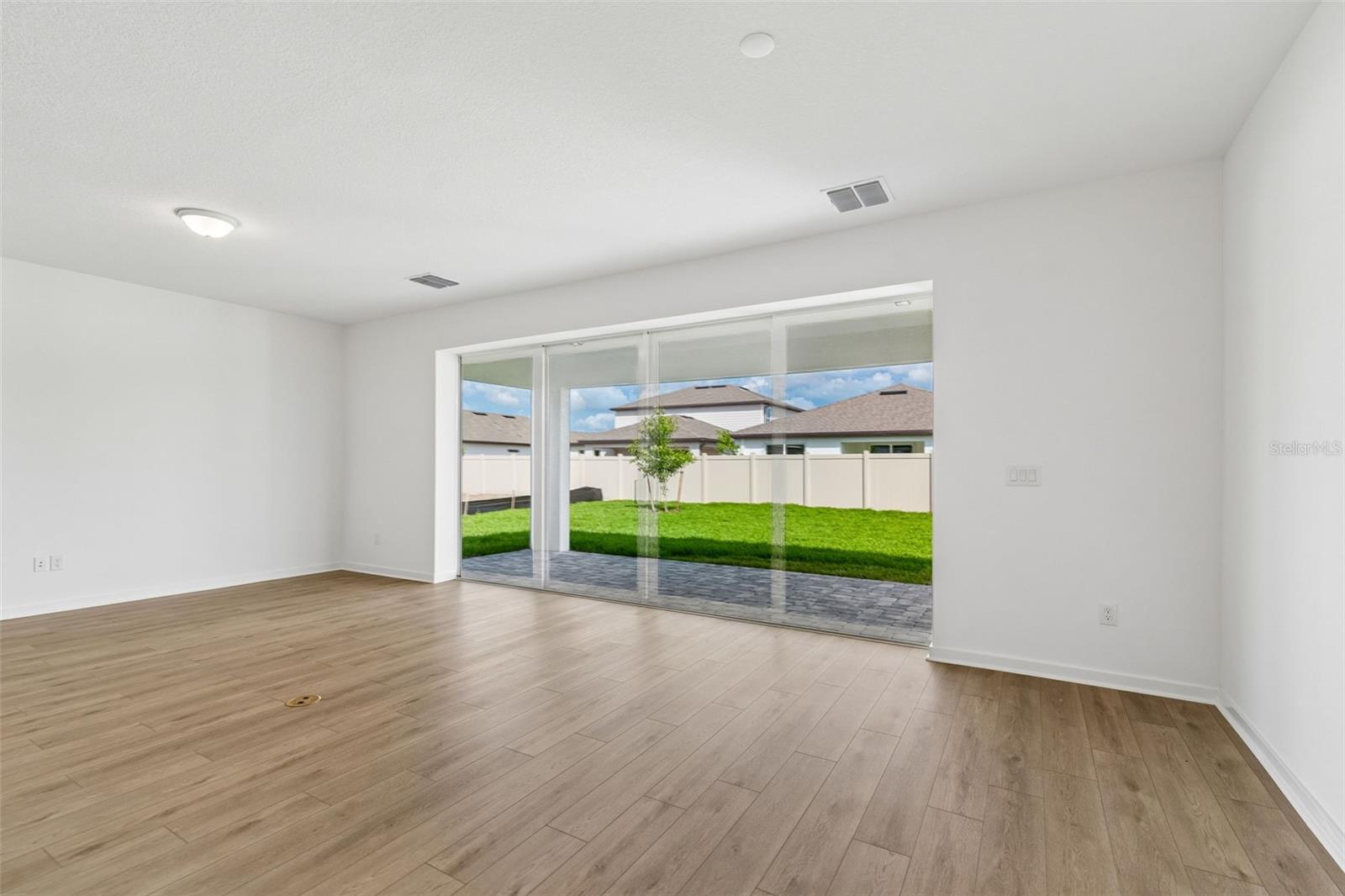 6669 ASBURY BARNES LN, WESLEY CHAPEL, FL, 33545