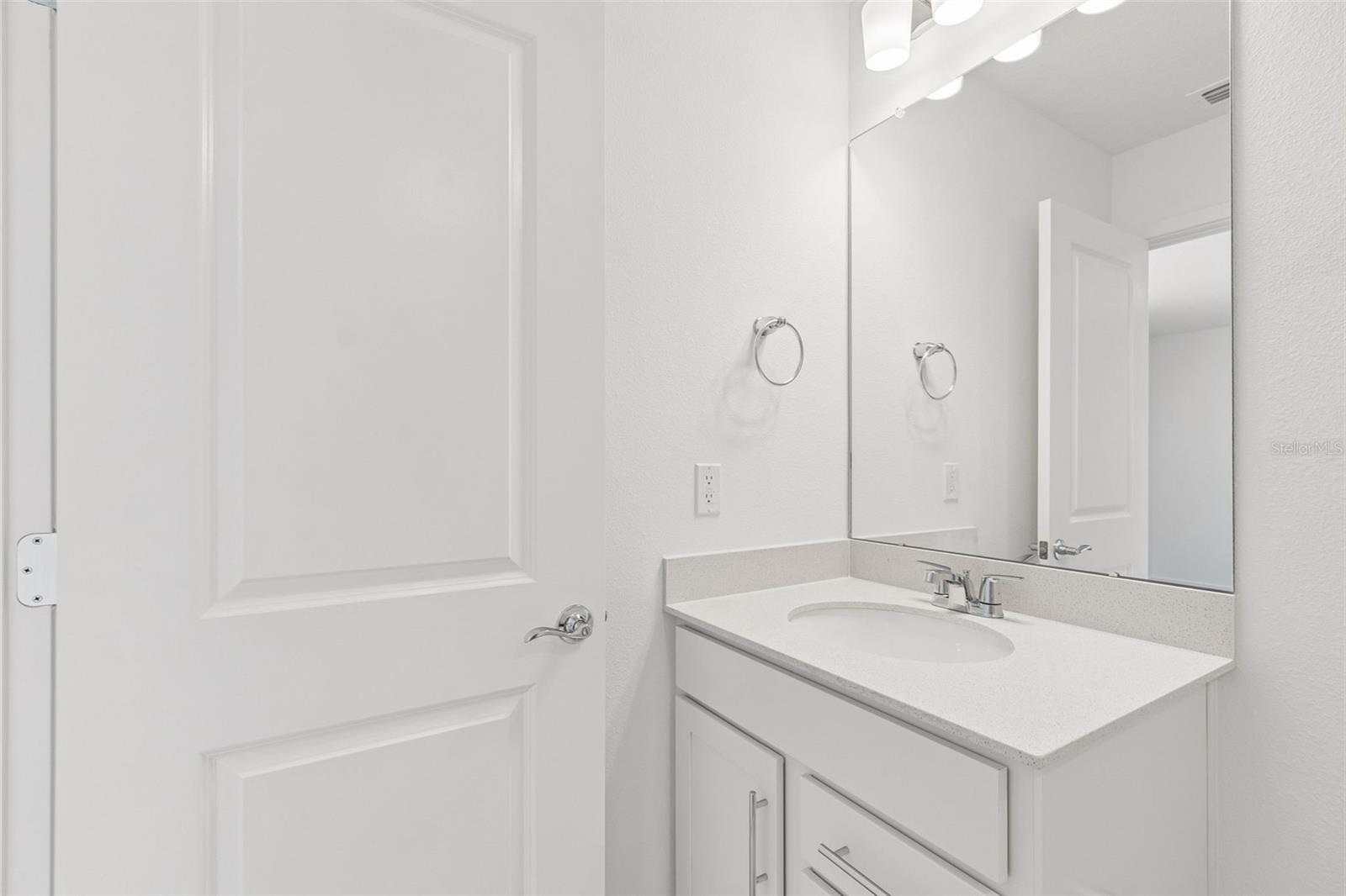 6669 ASBURY BARNES LN, WESLEY CHAPEL, FL, 33545