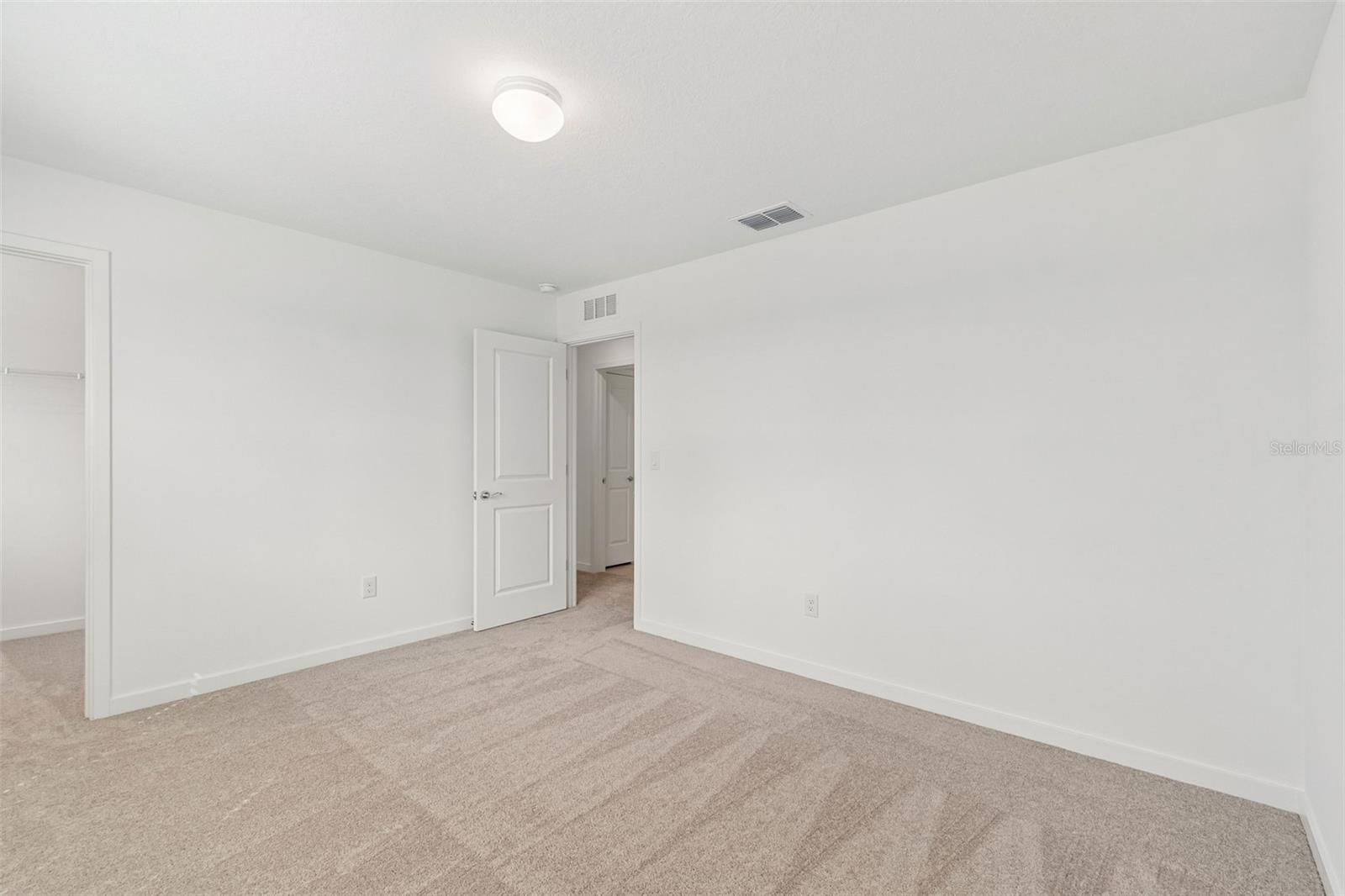 6669 ASBURY BARNES LN, WESLEY CHAPEL, FL, 33545