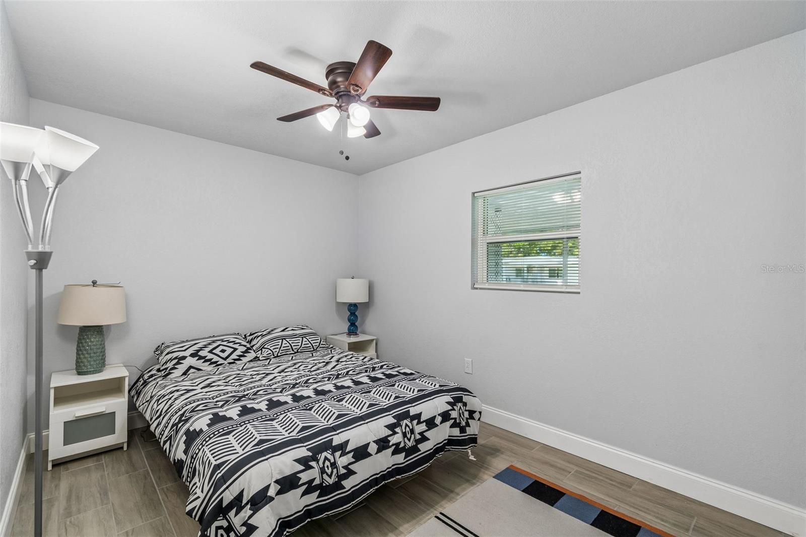 2105 46TH AVENUE DR W, BRADENTON, FL, 34207