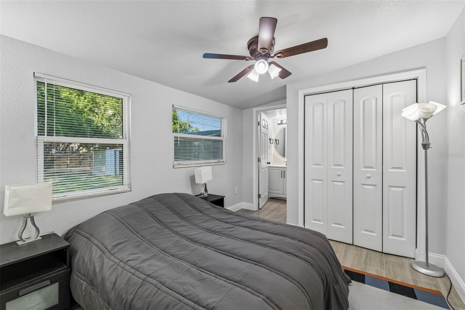 2105 46TH AVENUE DR W, BRADENTON, FL, 34207