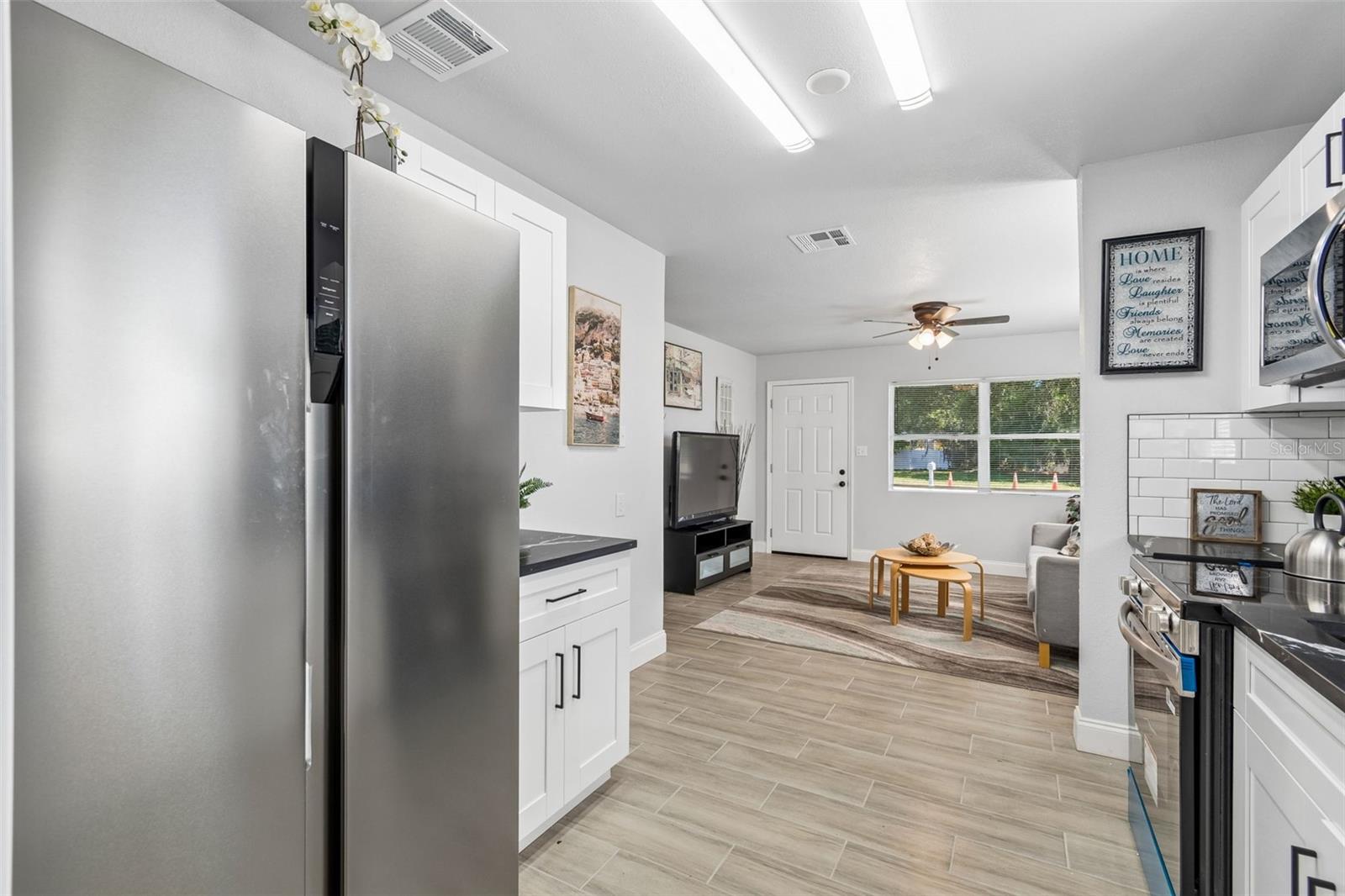 2105 46TH AVENUE DR W, BRADENTON, FL, 34207